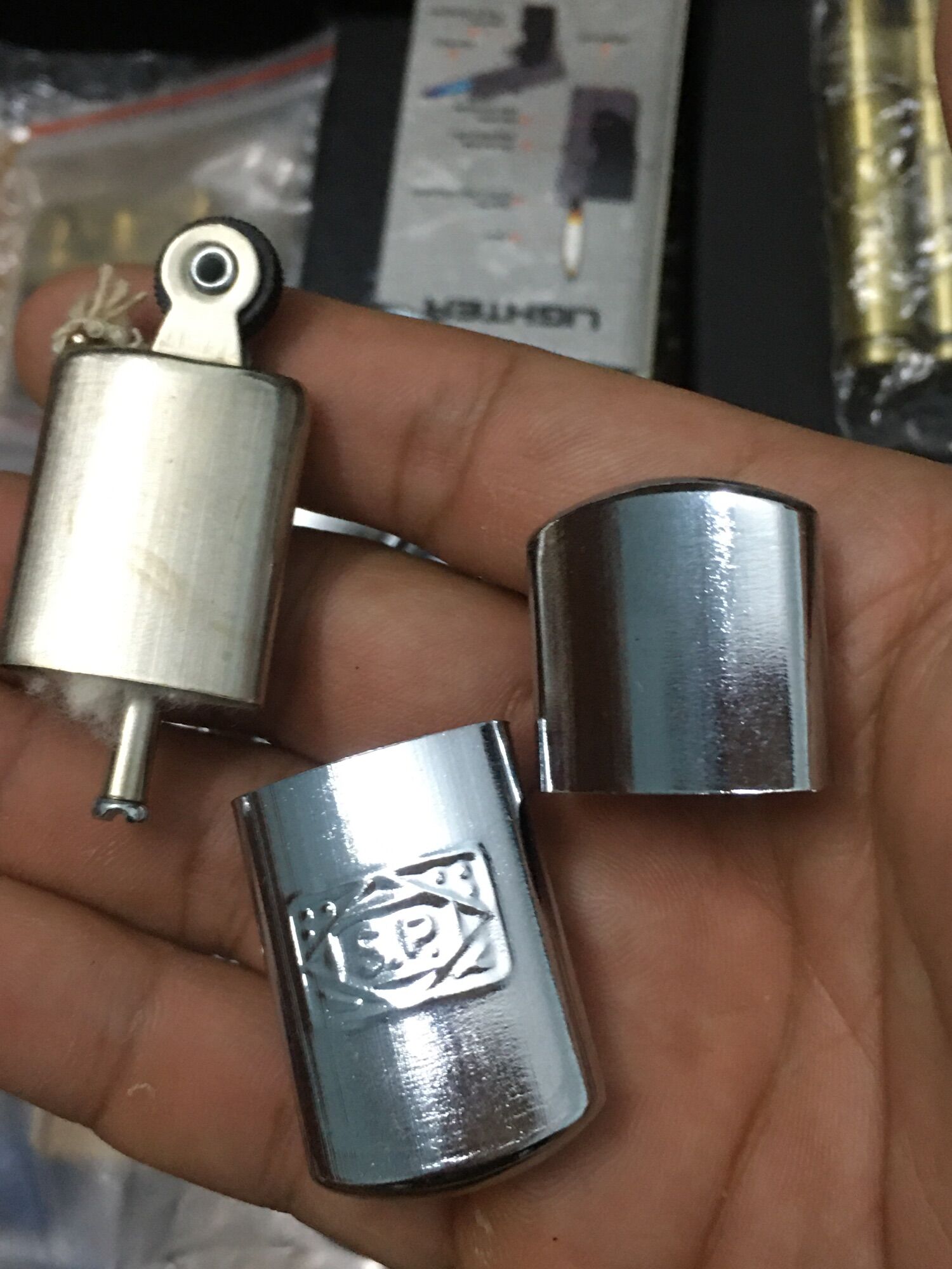 Bật lửa kiểu xưa