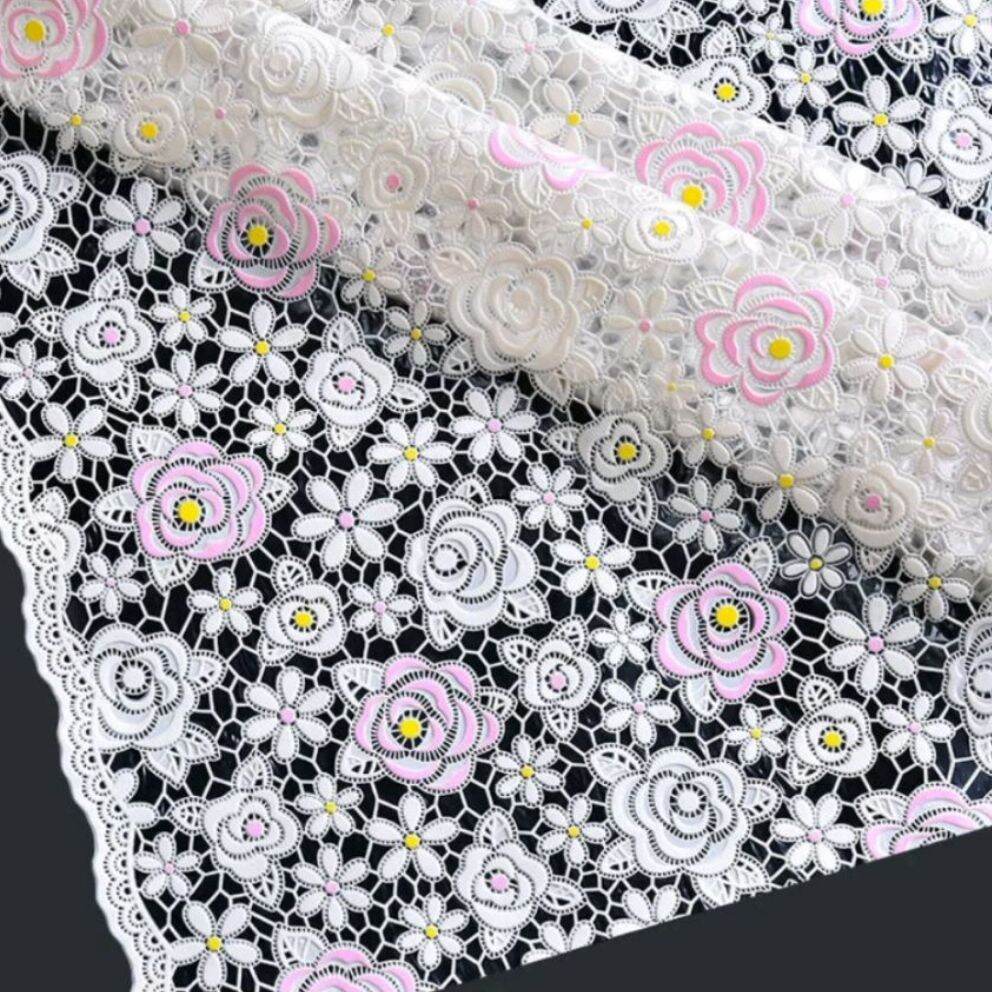 Khăn trải bàn cắt mét khổ 50cm_Chất liệu ren vải