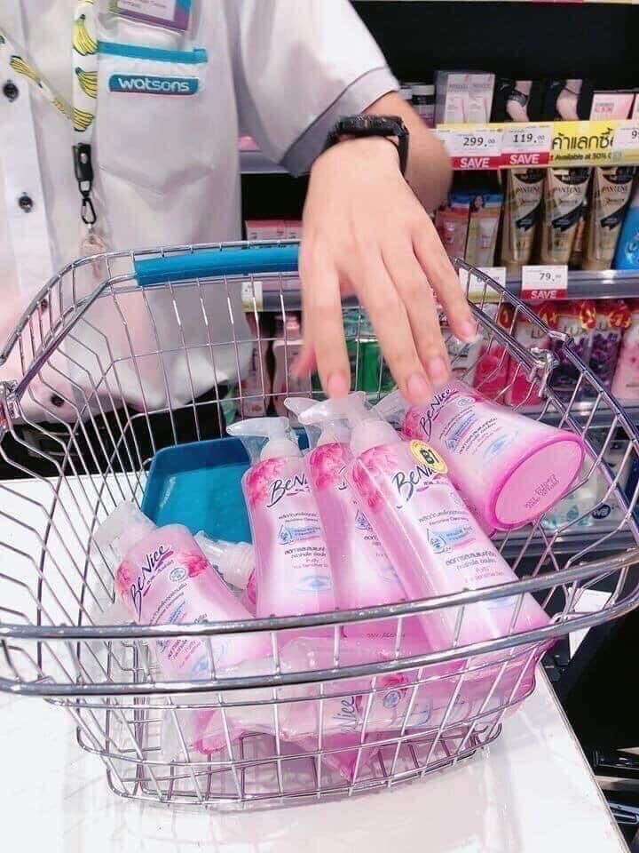 Dung dịch vệ sinh phụ nữ benice thái lan 100ml