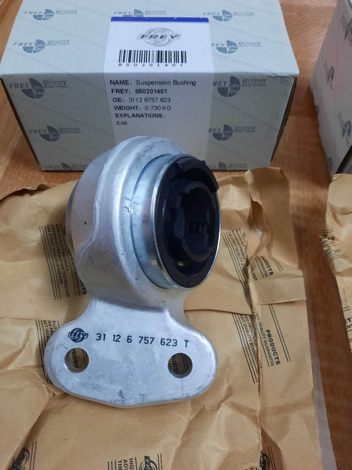 [HCM]Cặp cao su càng A BMW 318i 323i 325i E46
