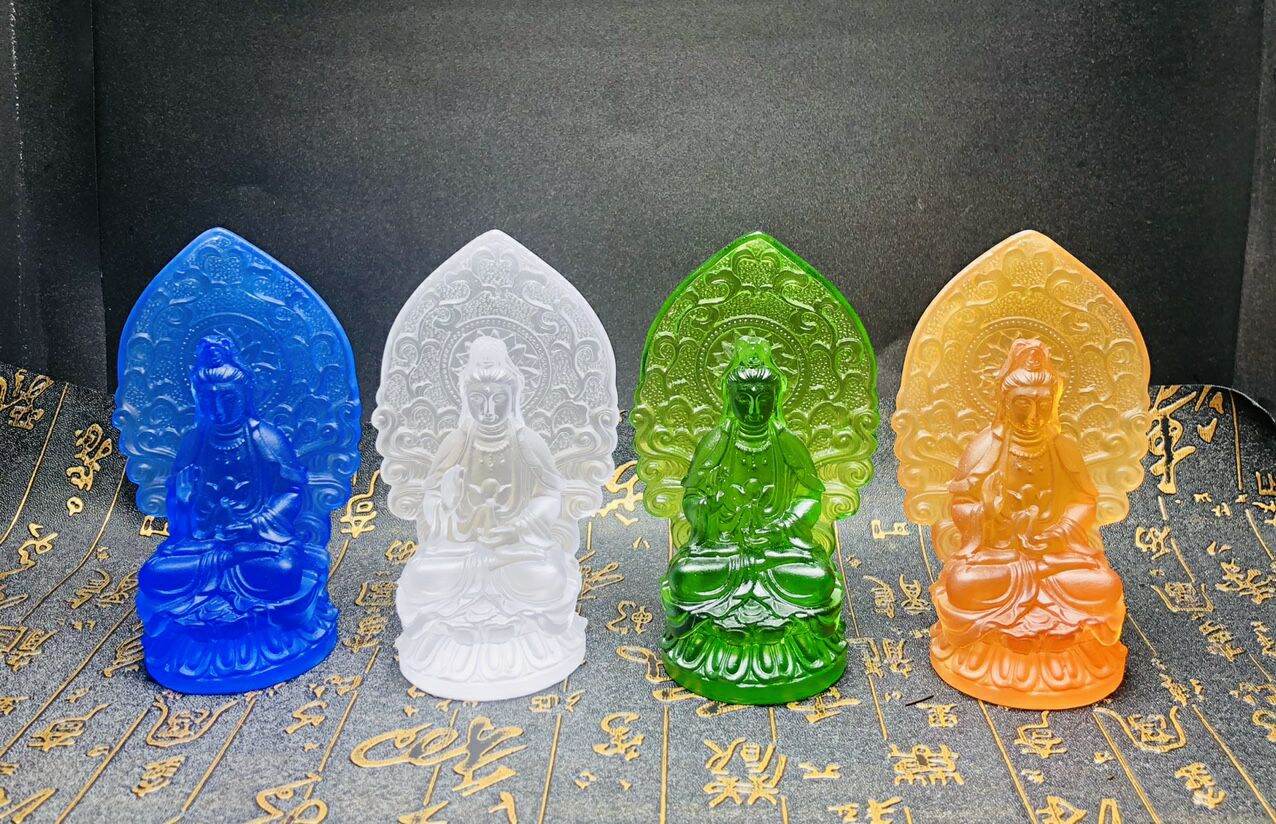Tượng quan âm lá đá lưu ly