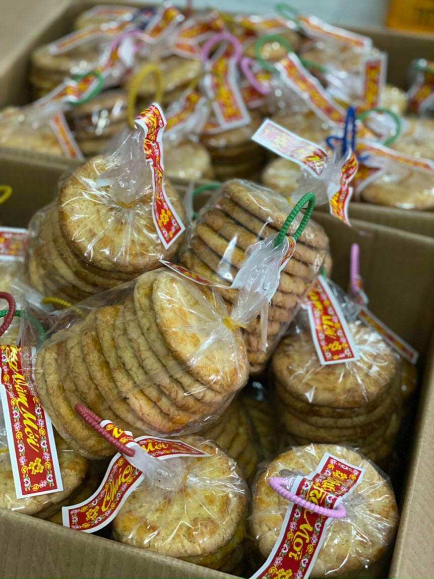 Bánh hạnh nhân hạt điều ( cây 10 bánh)
