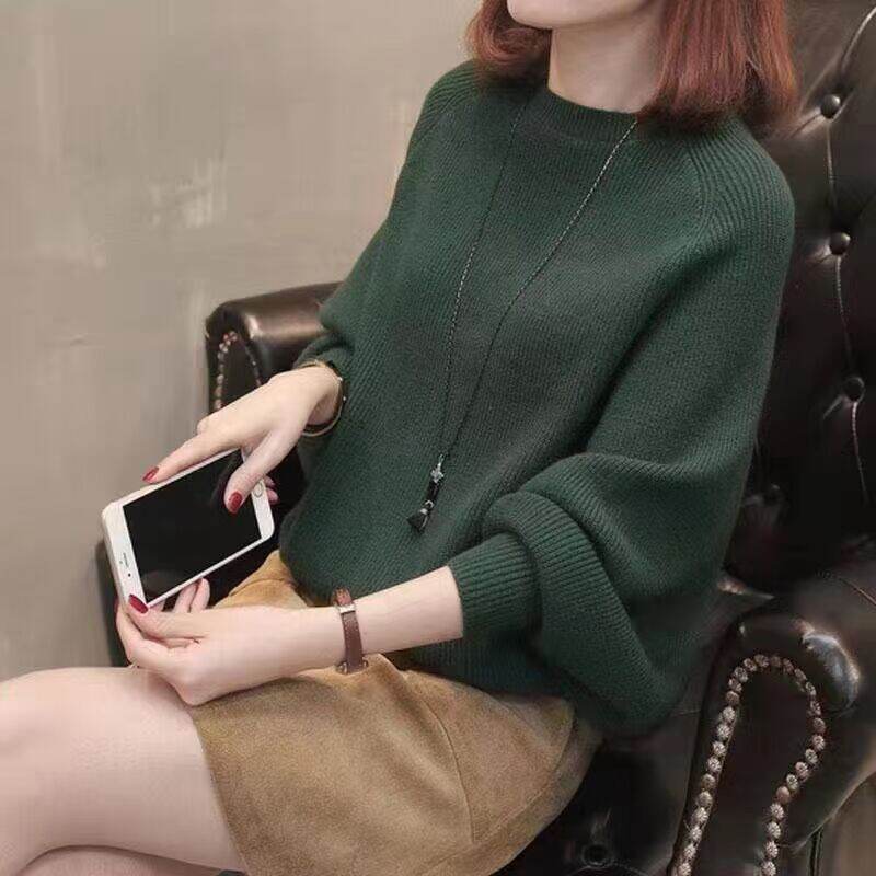 Áo Cánh Dơi Phong Cách Lười Áo Len Rộng Rãi Áo Chui Đầu Cổ Tròn Mẫu Mới 2023 Thu Đông Cho Nữ Áo Dệt Kim Mặc Trong Sành Điệu