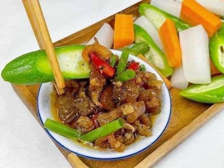 mắm kho quẹt Huế. 2 hủ