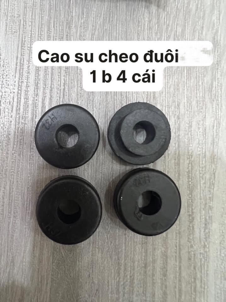 Bộ 4 chiếc cao su cheo đuôi xe dream