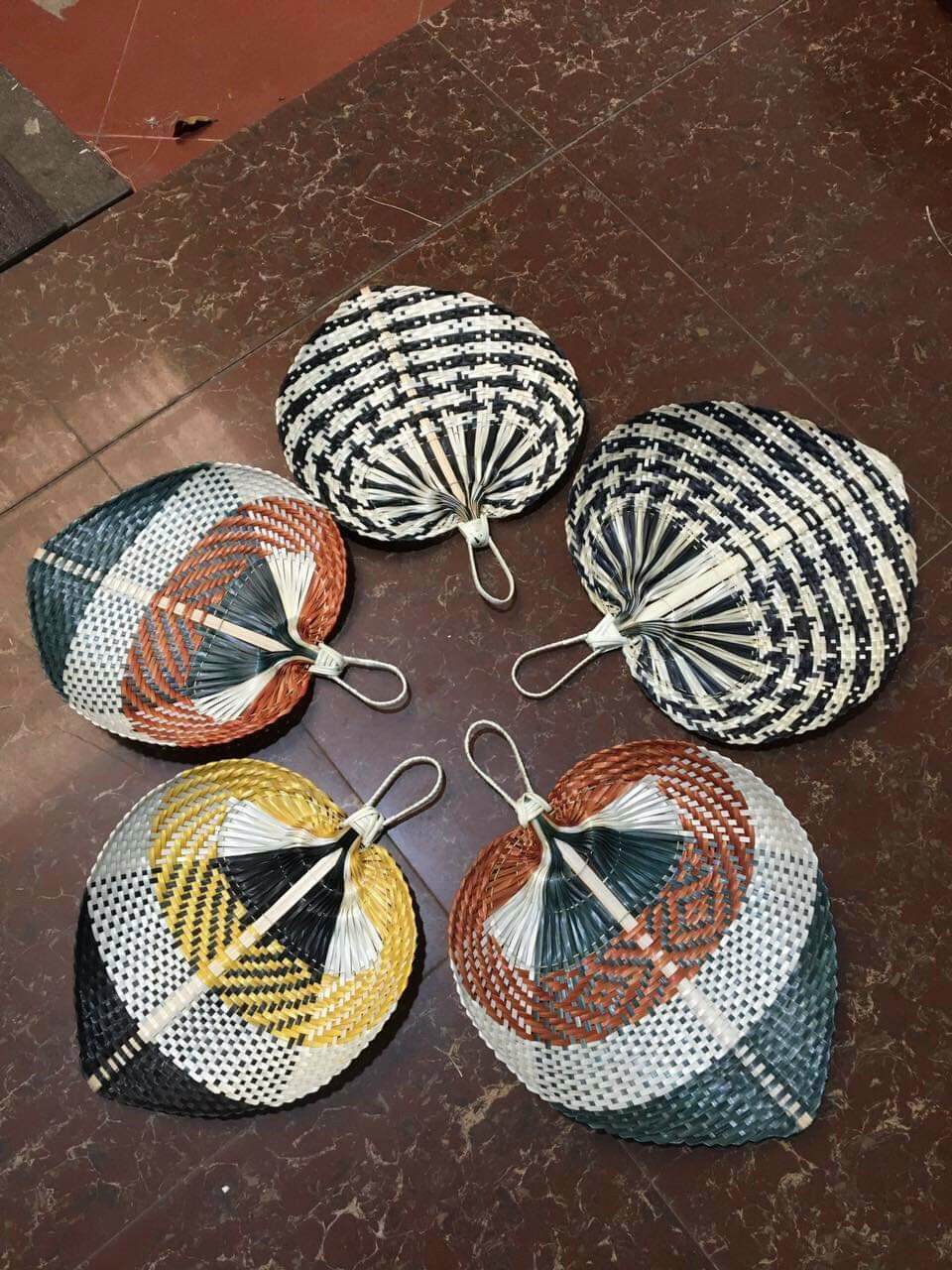 Quạt tre quạt lá đề quạt tre 30cm