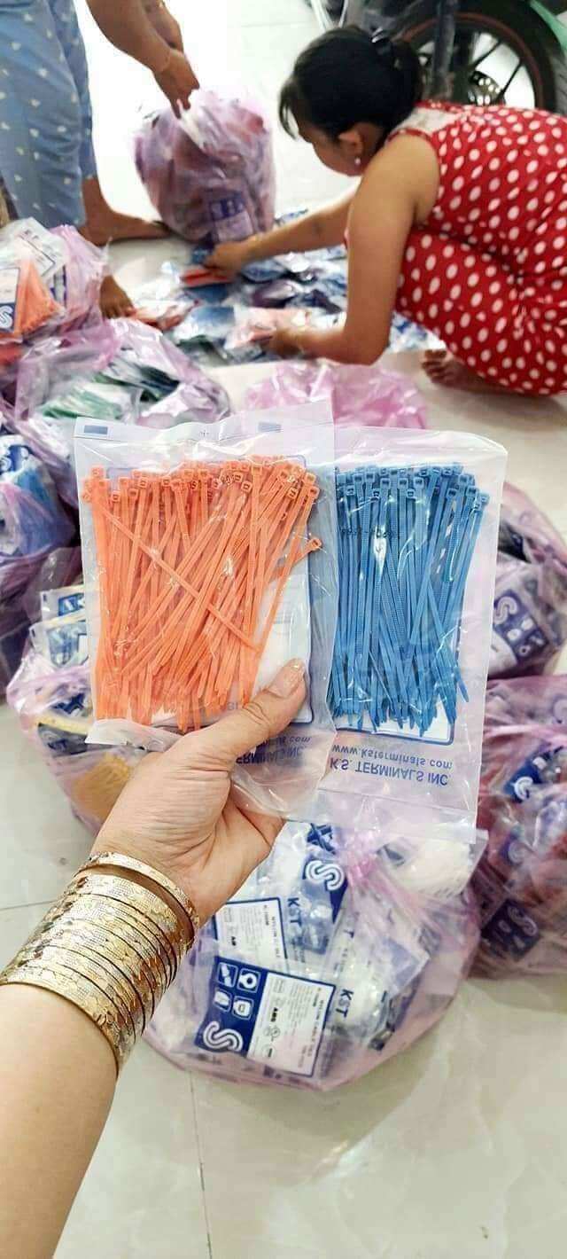 Dây rút đánh dấu gà con