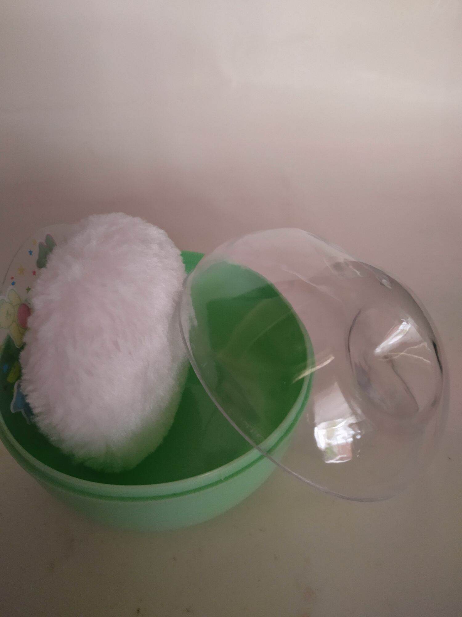 Bông thoa phấn em bé hiệu HELLO BABY.