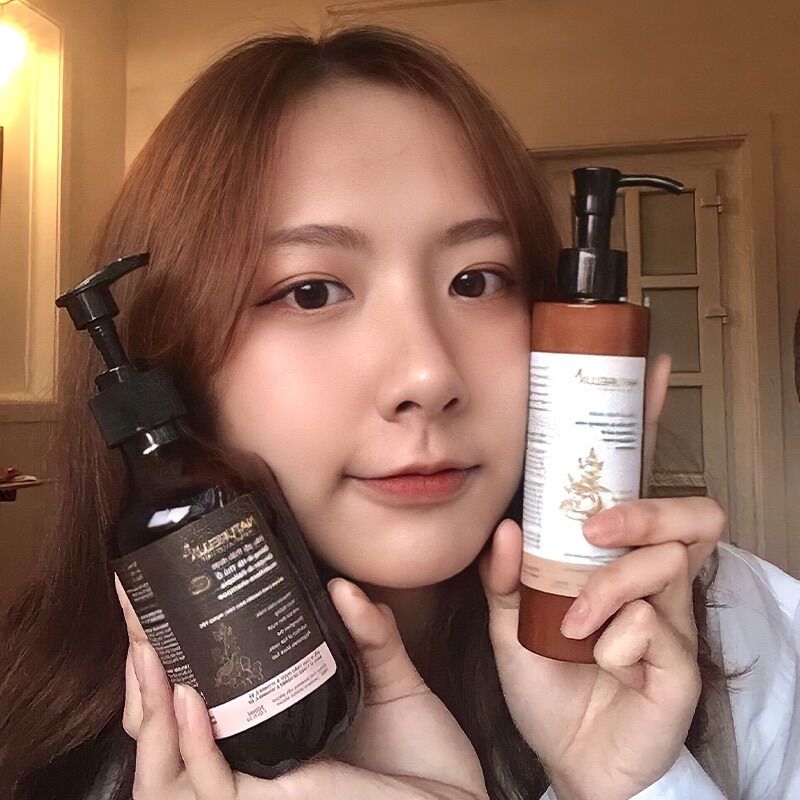 Combo dầu gội và dầu xả thảo dược Naturelux