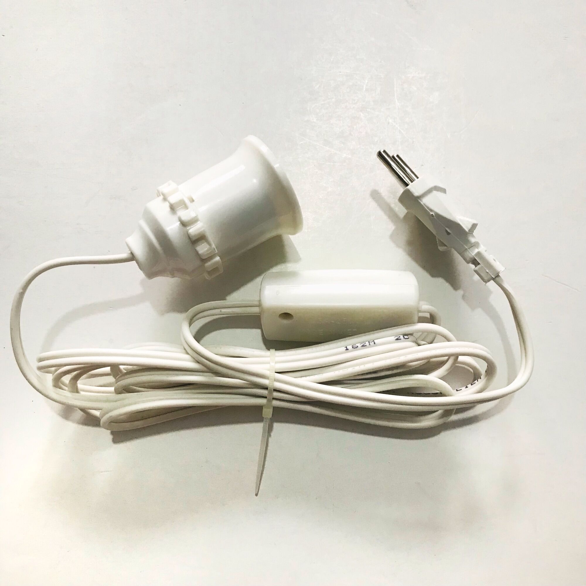 Dây đui đèn có công tắc e27, đui đèn e27