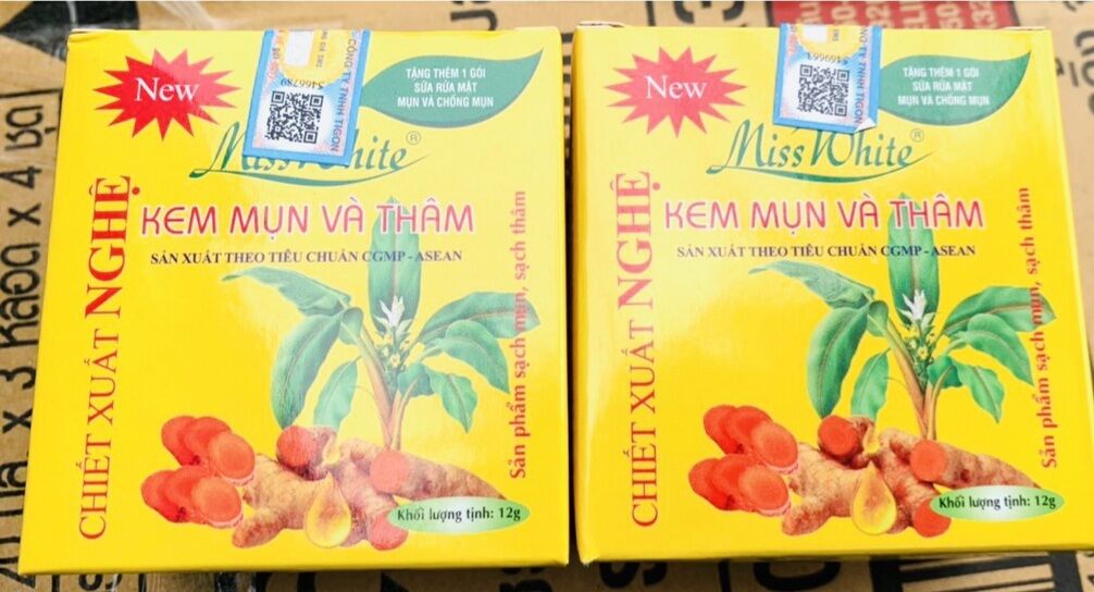 KEM MỤN CHỐNG THÂM