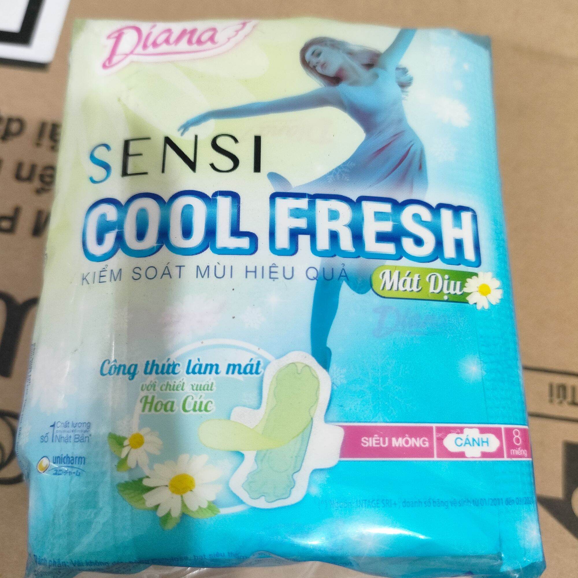 BĂNG VỆ SINH DIANA MỎNG CÁNH