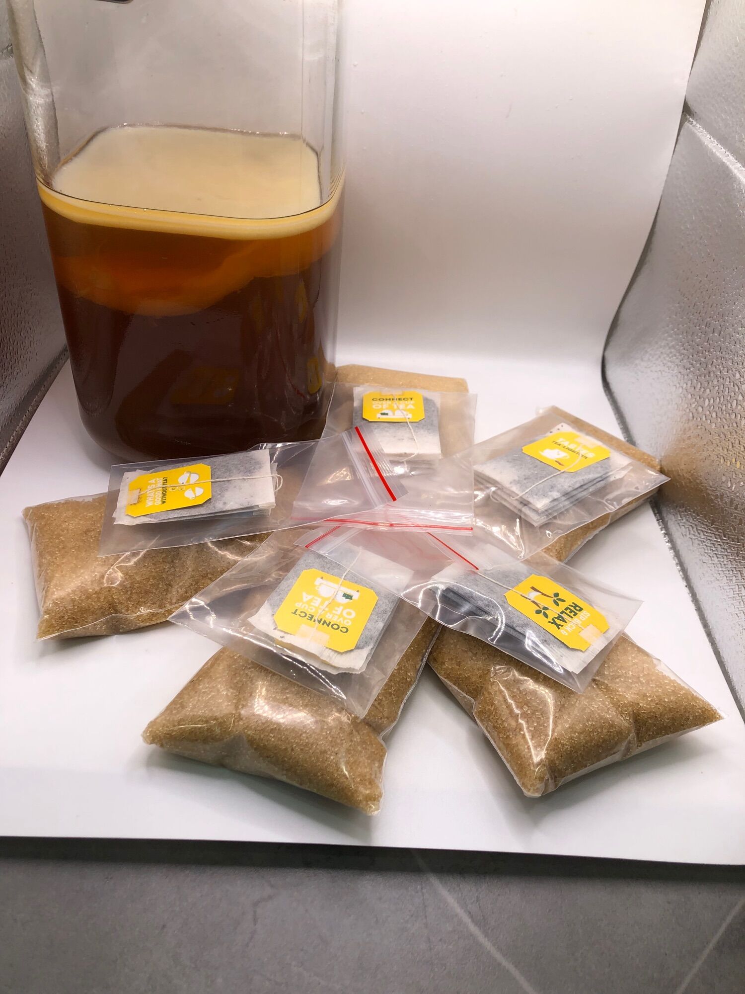 Set trà lipton + đường mía nuôi Scoby làm trà Kombucha