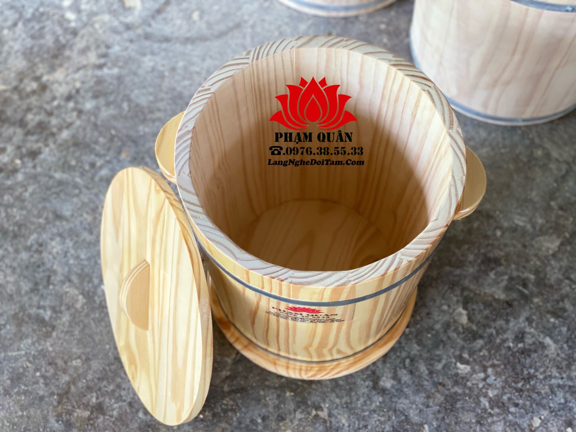 Thùng gỗ đựng gạo phong thuỷ 20kg