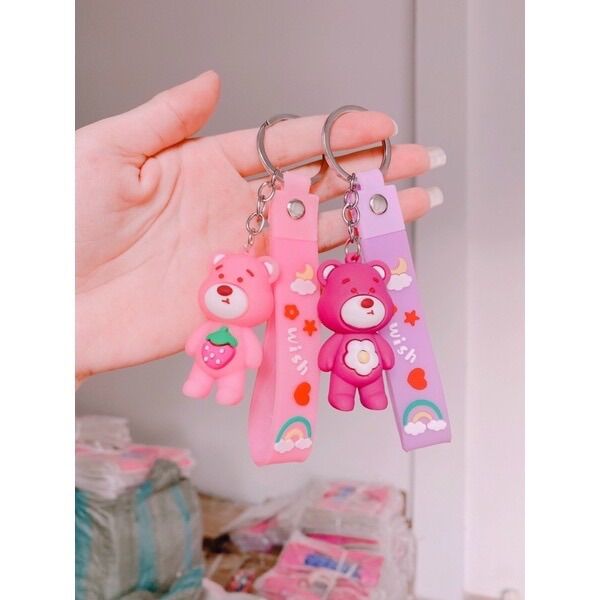 Móc khoá gấu dâu lotso
