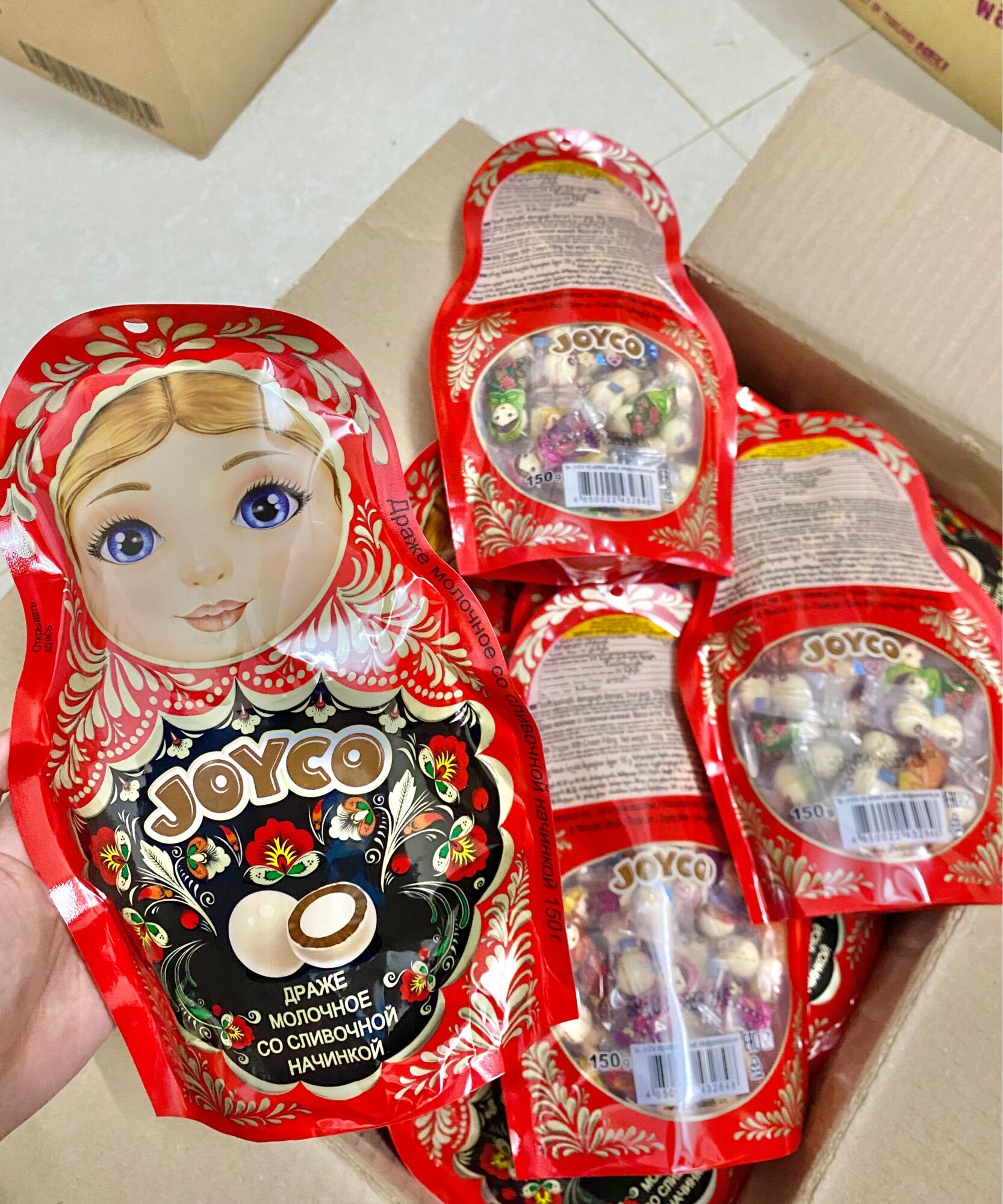 Kẹo socola Joyco búp bê Nga 150g