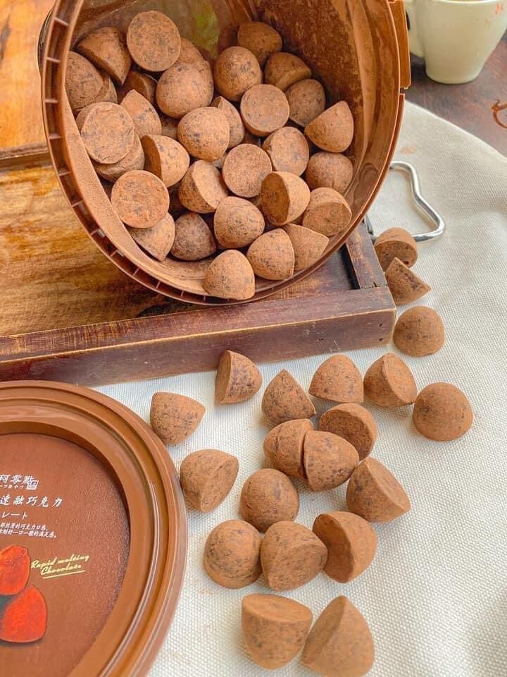 Nama socola - socola tươi hộp 408g( ship chung với đá khô)