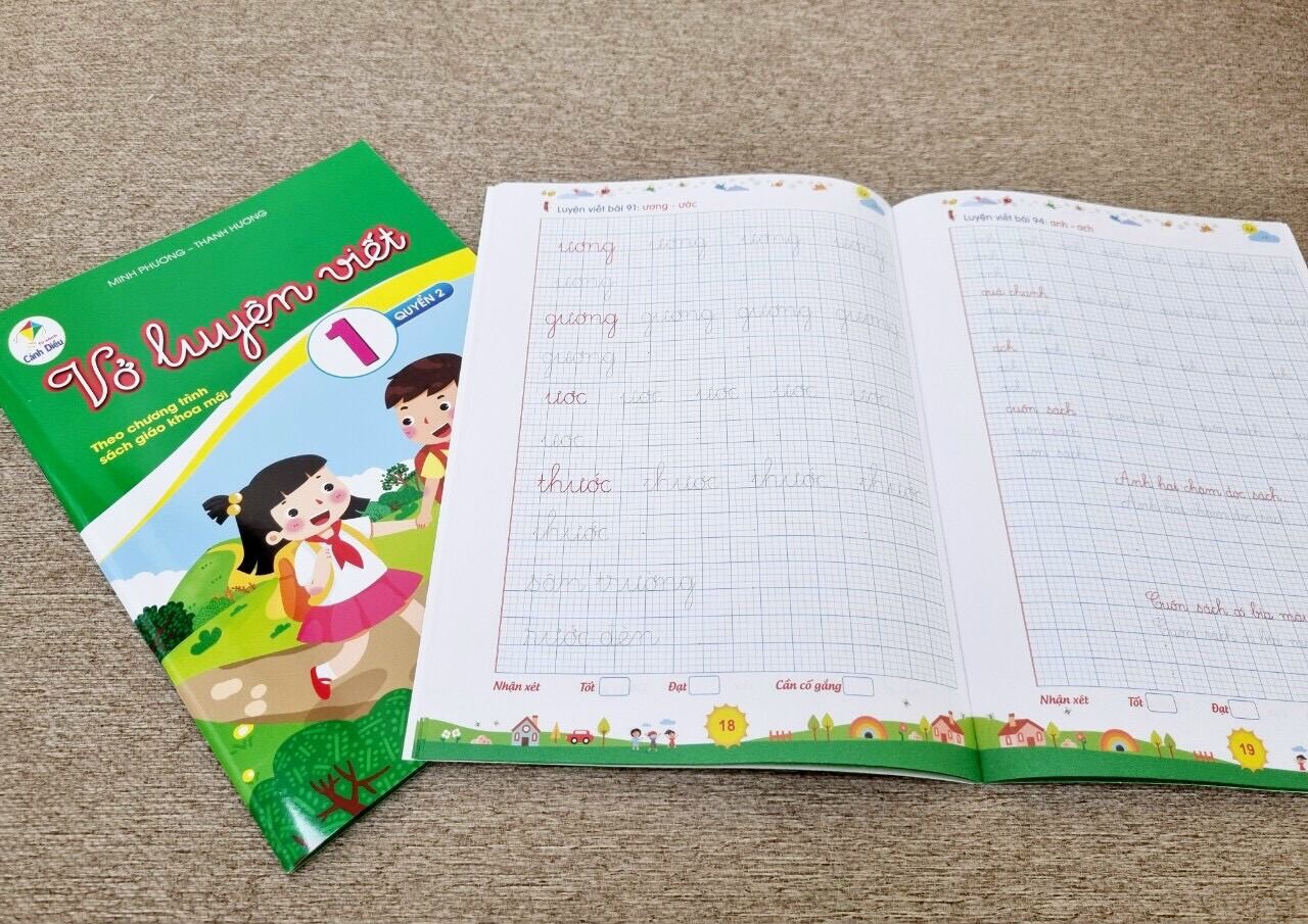 Combo 2 quyển vở luyện viết lớp 1