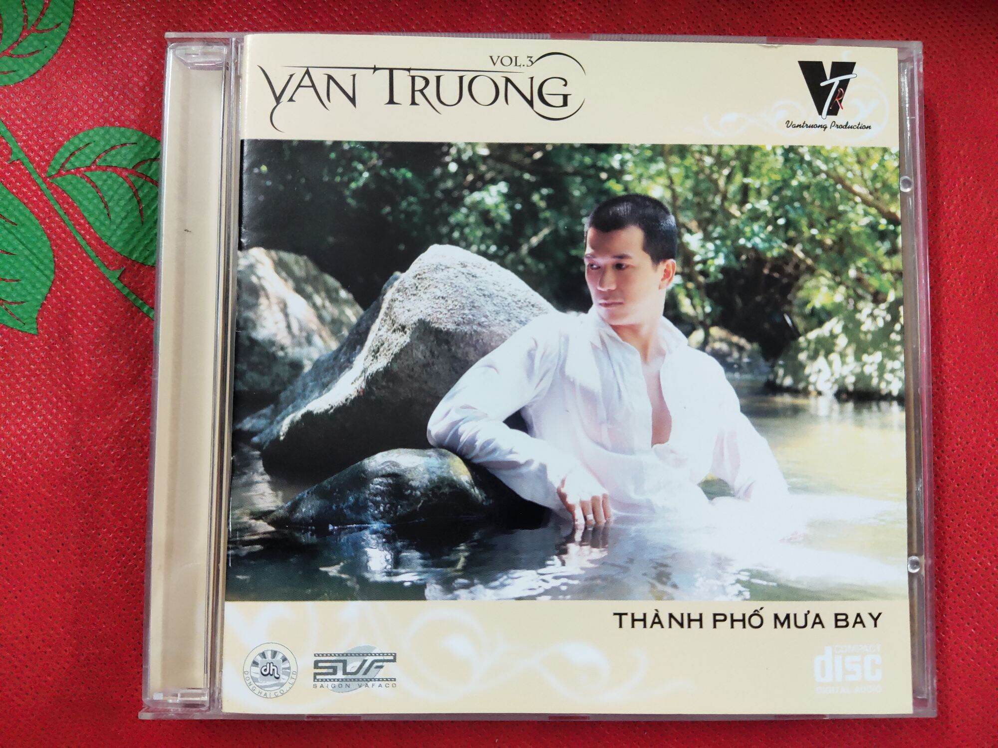 Cd vân trường vol 3 - thành phố mưa bay