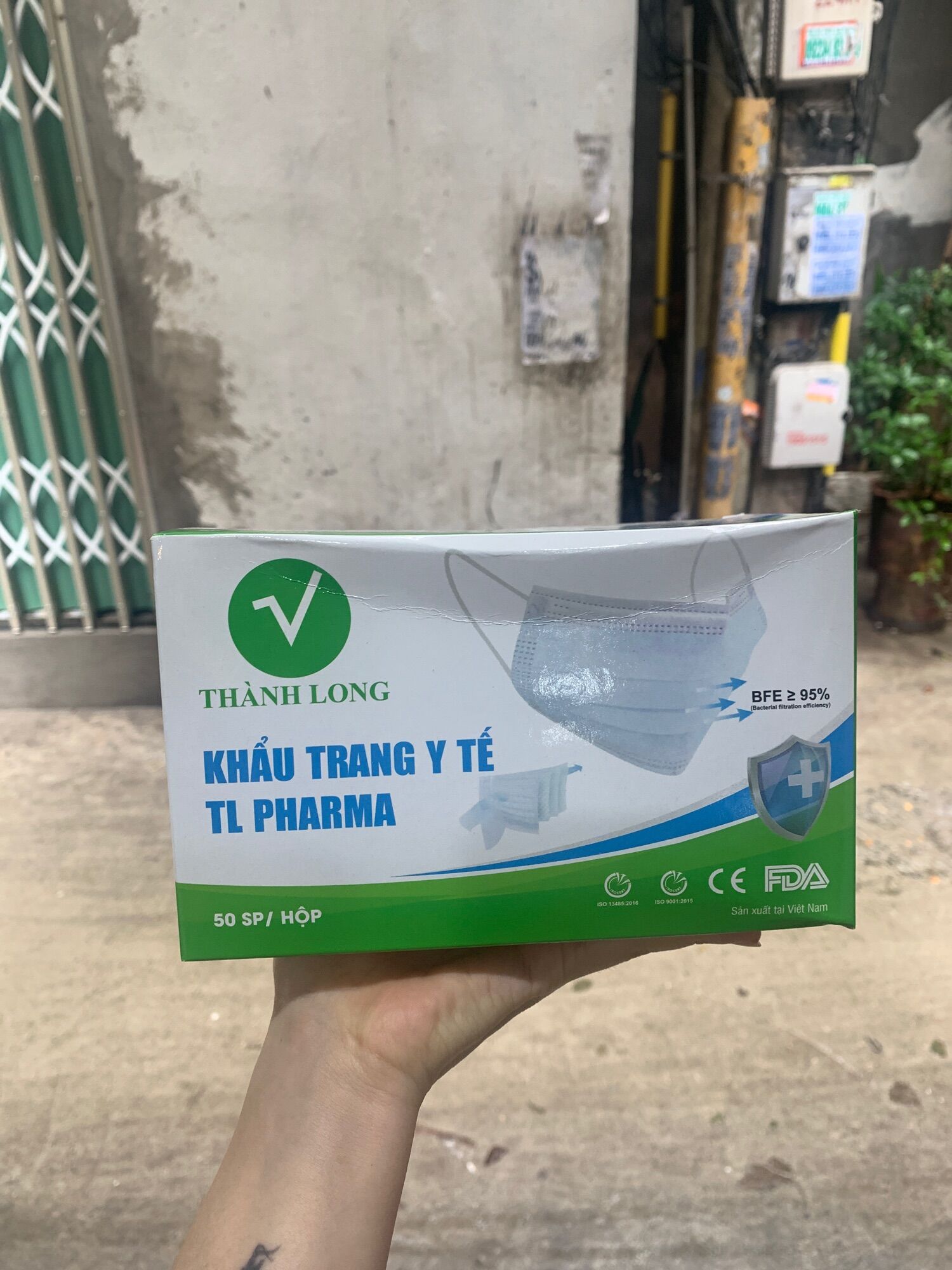 Khẩu trang y tế Thành Long.. khẩu trang 4 lớp có logo