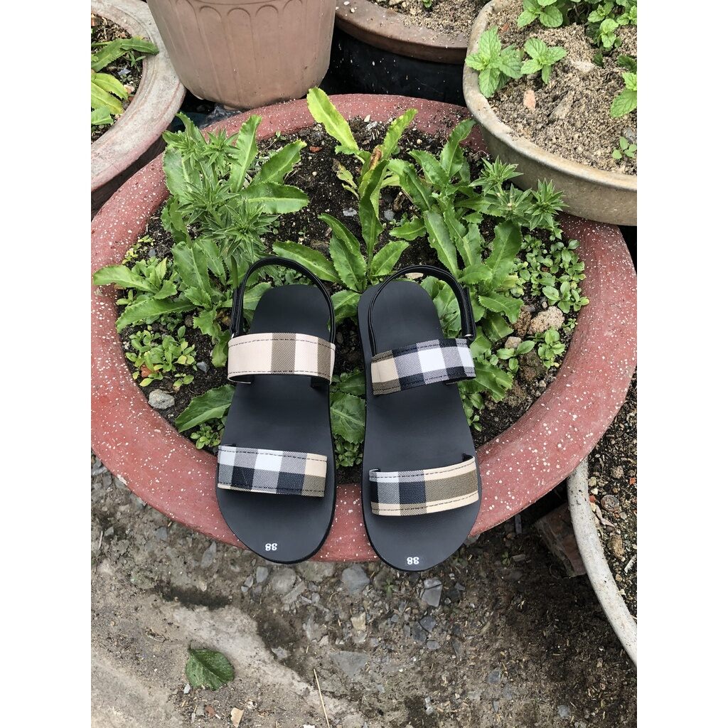 sandal nữ quai sọc caro