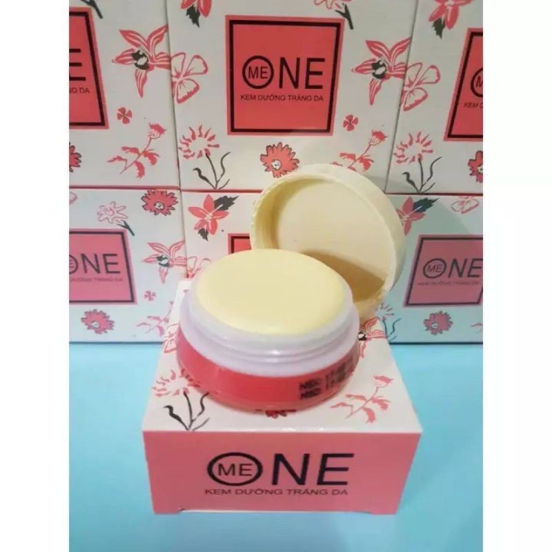 Kem one thái lan lố x12 hộp.