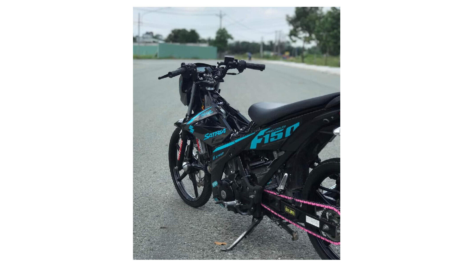Tem satria f150 xanh đen xám