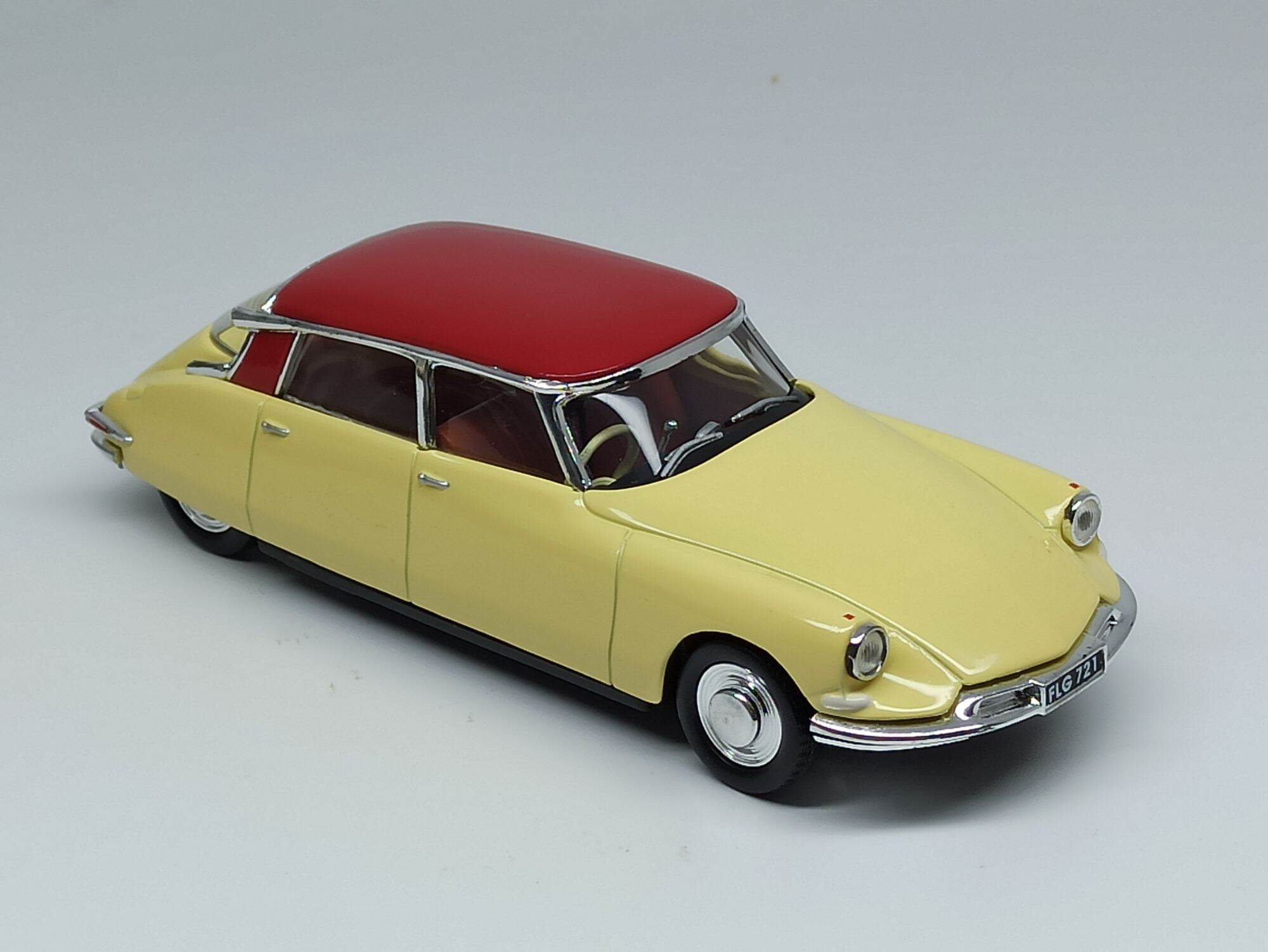 Mô hình xe Citroen DS19 Slough 1956