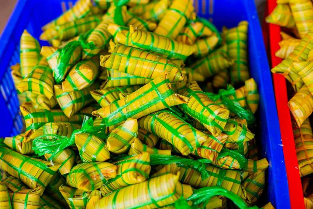 Bánh lá dừa Bến Tre nhân đậu, nhân chuối ( 10 cái)