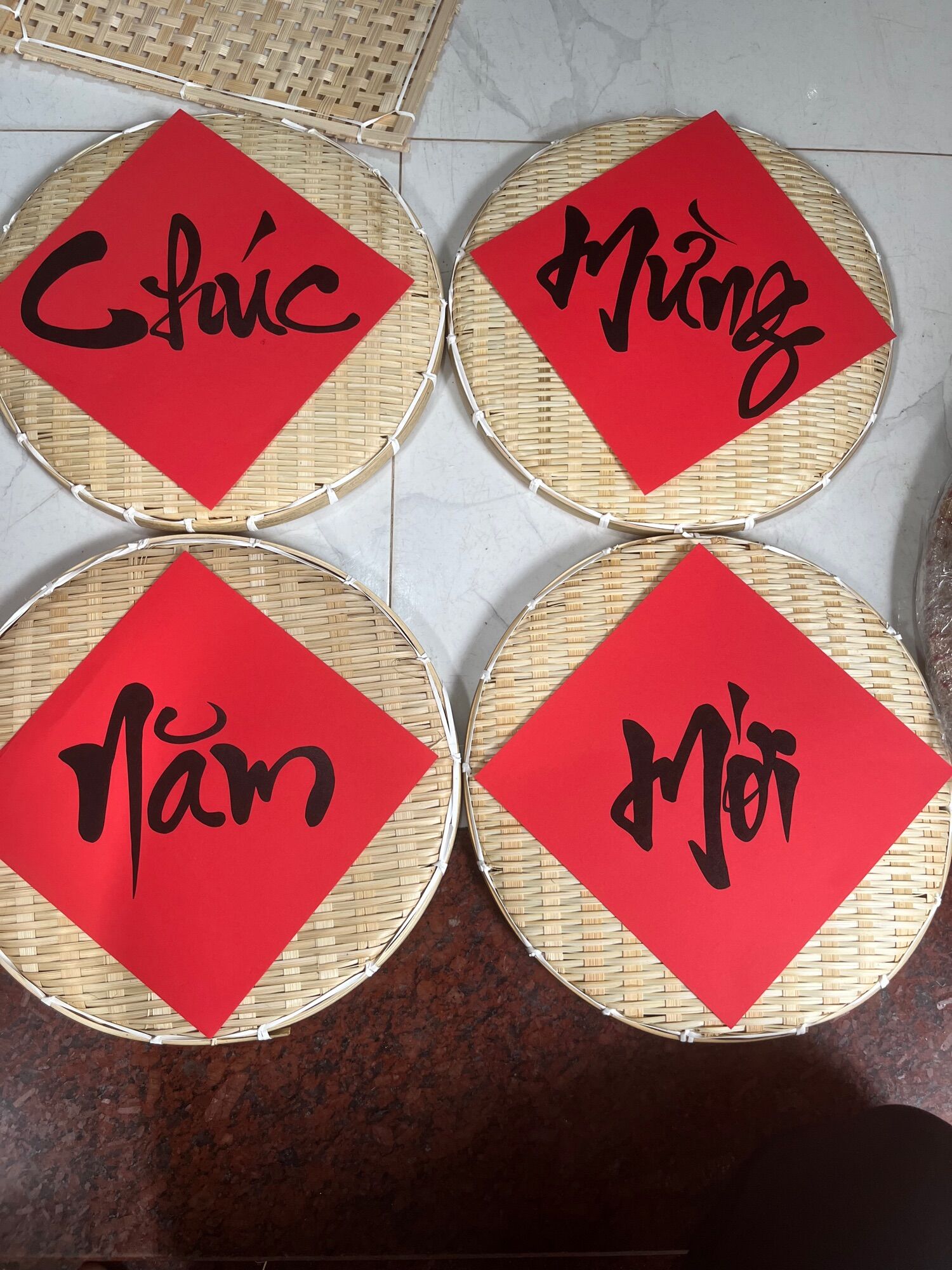 Phên chữ , mẹt chữ , compo trang trí