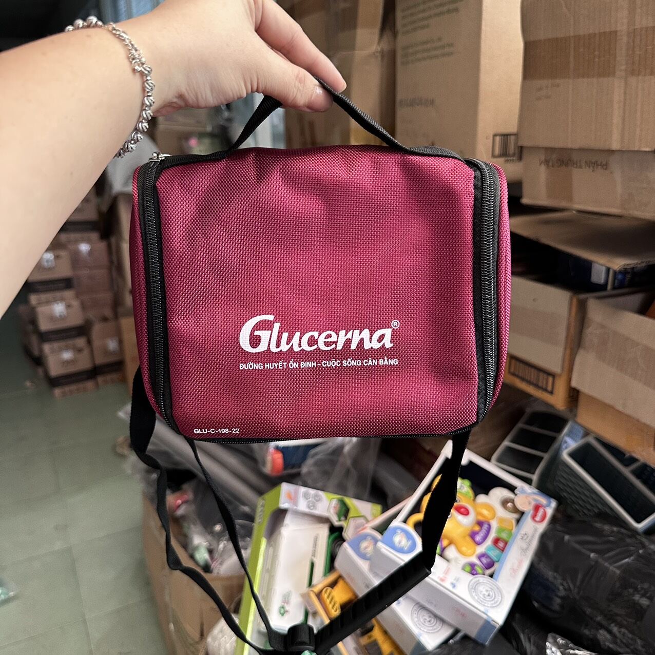 Túi đeo chéo Glucerna