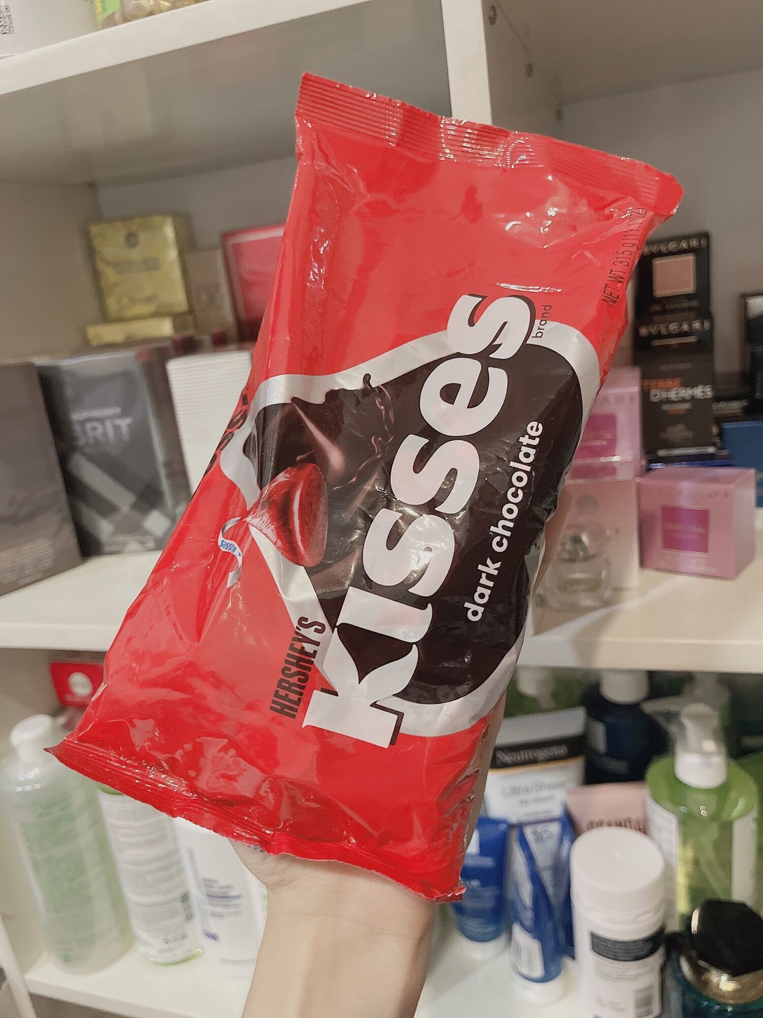 Kẹo socola kisses đỏ