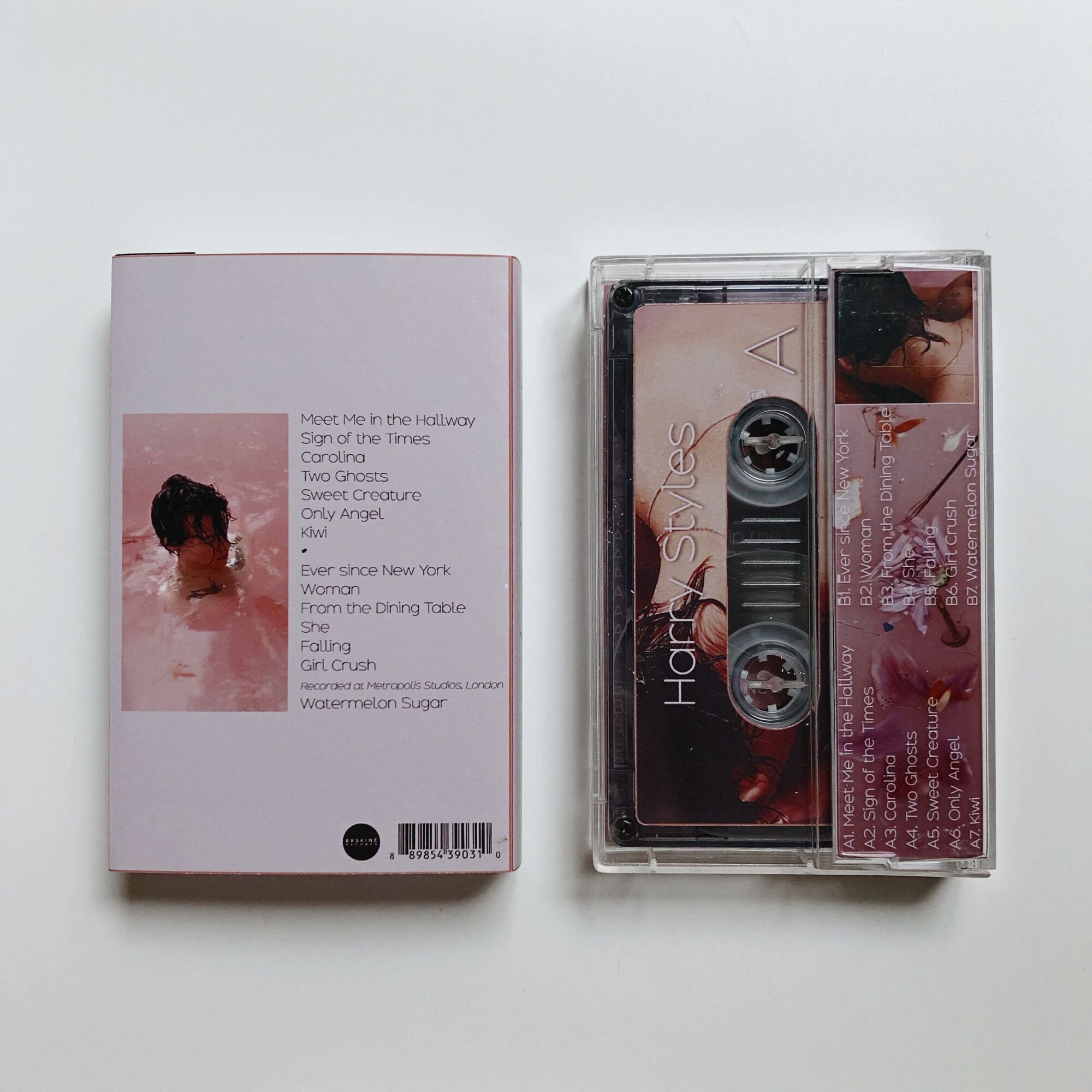 Băng Cassette Harry Styles Màu Trong Suốt