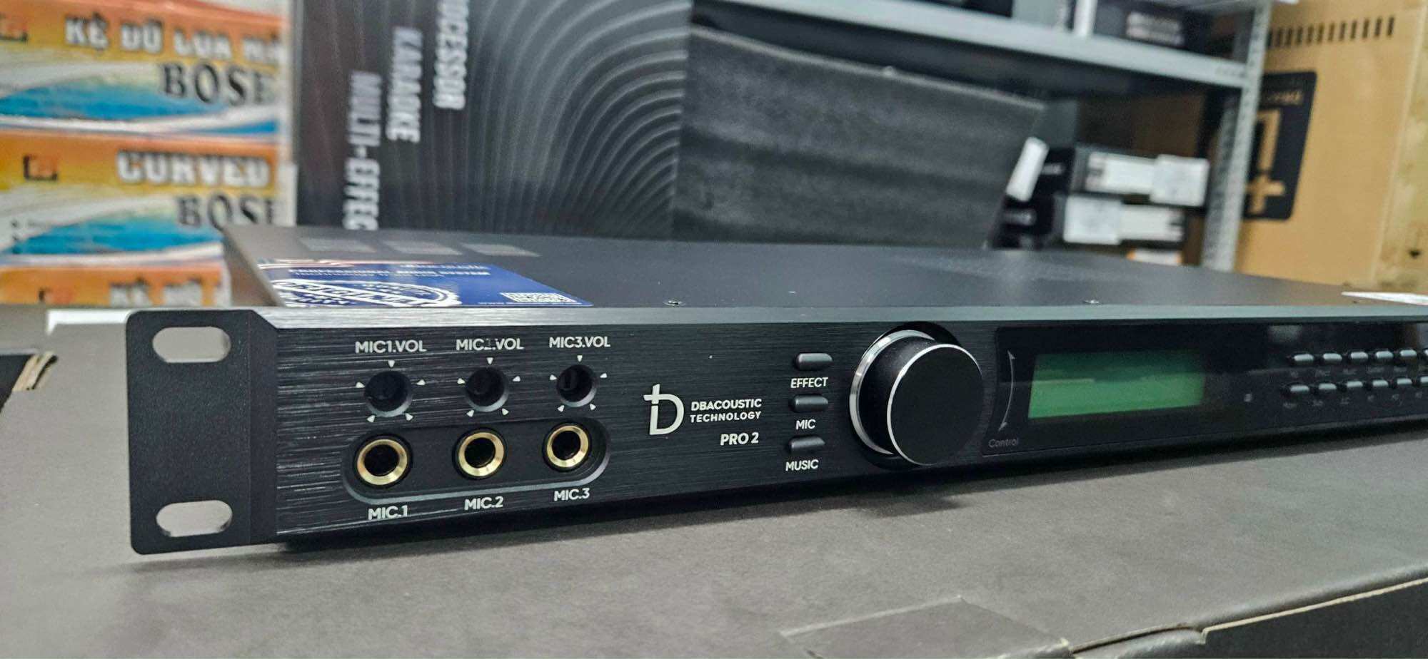 Vang số db pro 2 bản đen. vang số db F35.