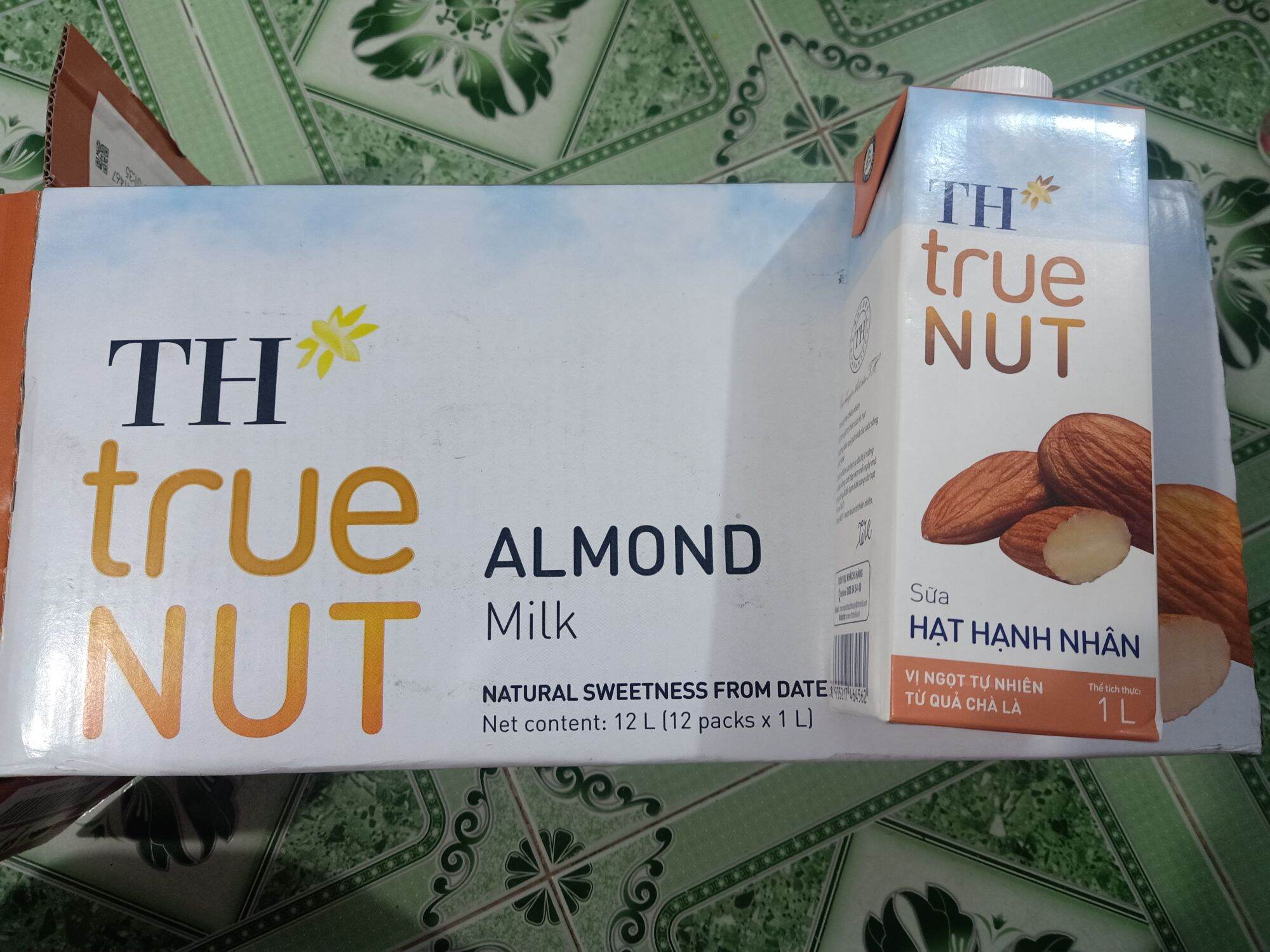 Hộp sữa hạt th true nut 1 lít óc chó / hạnh nhân / macca