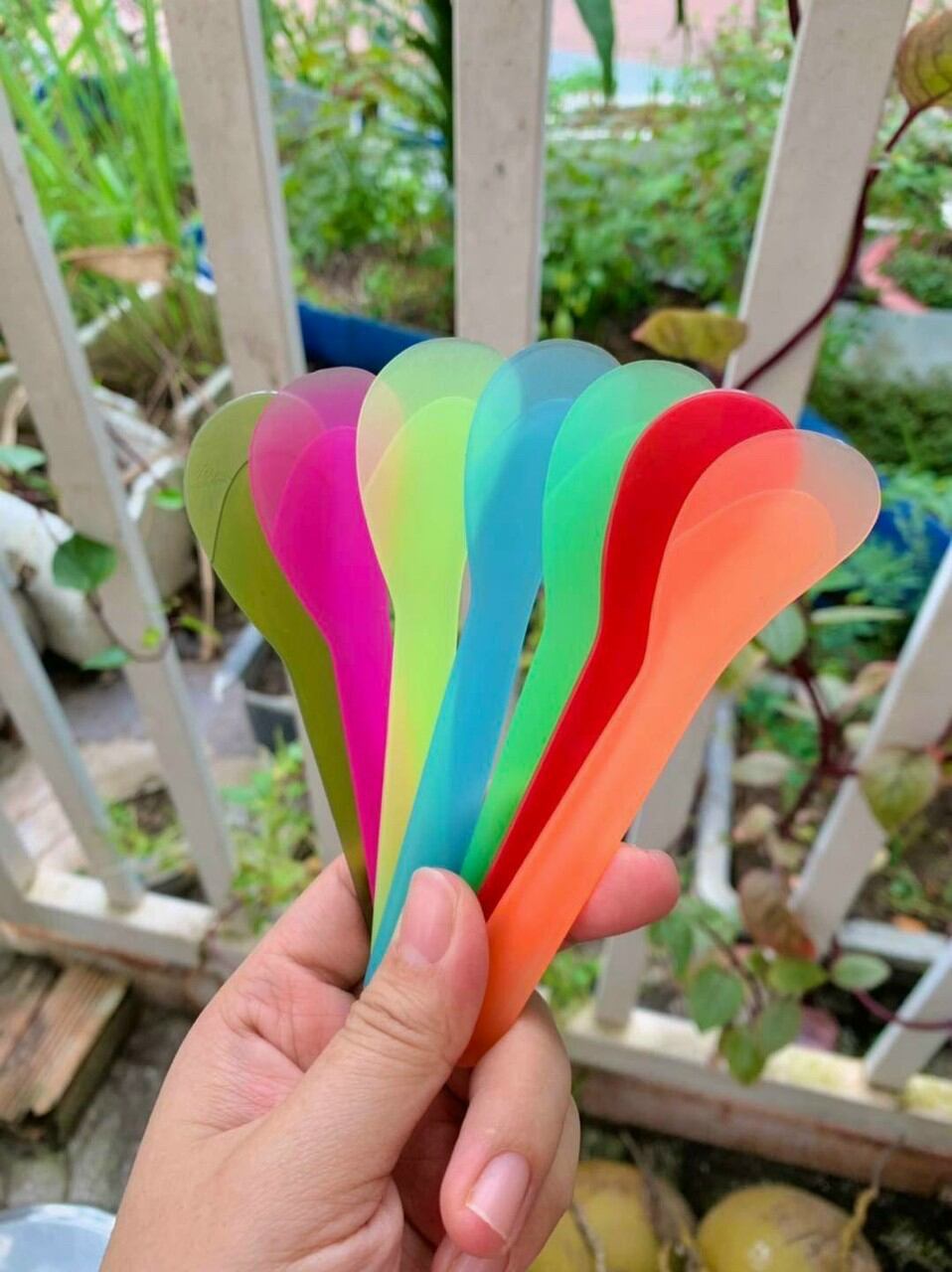 Combo 100 muỗng múc kem body, que kem face