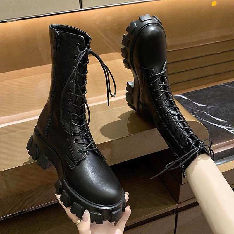 Bốt cổ cao buộc dây phong cách Hàn Quốc