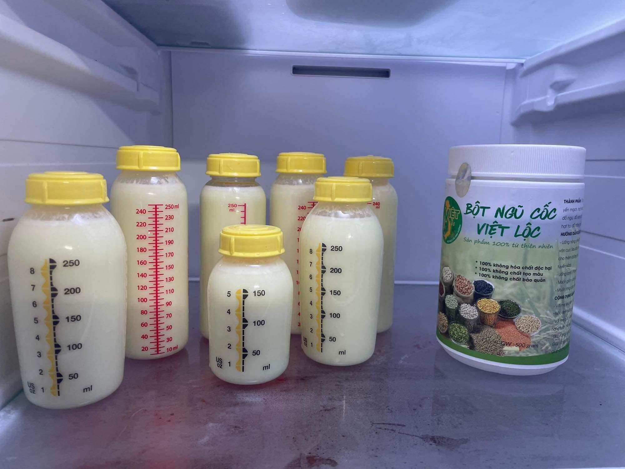 Combo lợi sữa Ngũ cốc Việt Lộc & cốm Mummilk cho mẹ sau sinh ít sữa,mất sữa