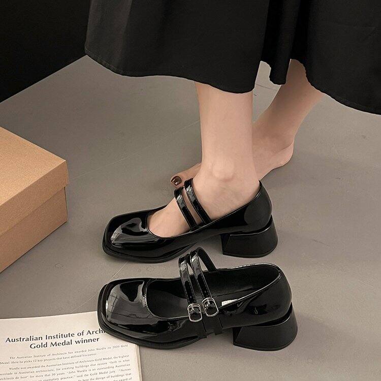 Giày Đế Bằng Mary Janes Màu Đỏ Cổ Điển Cho Nữ Mùa Xuân 2025 Phong Cách Anh Giày Đơn Đế Cao Su PU Đế Vuông Thường Ngày