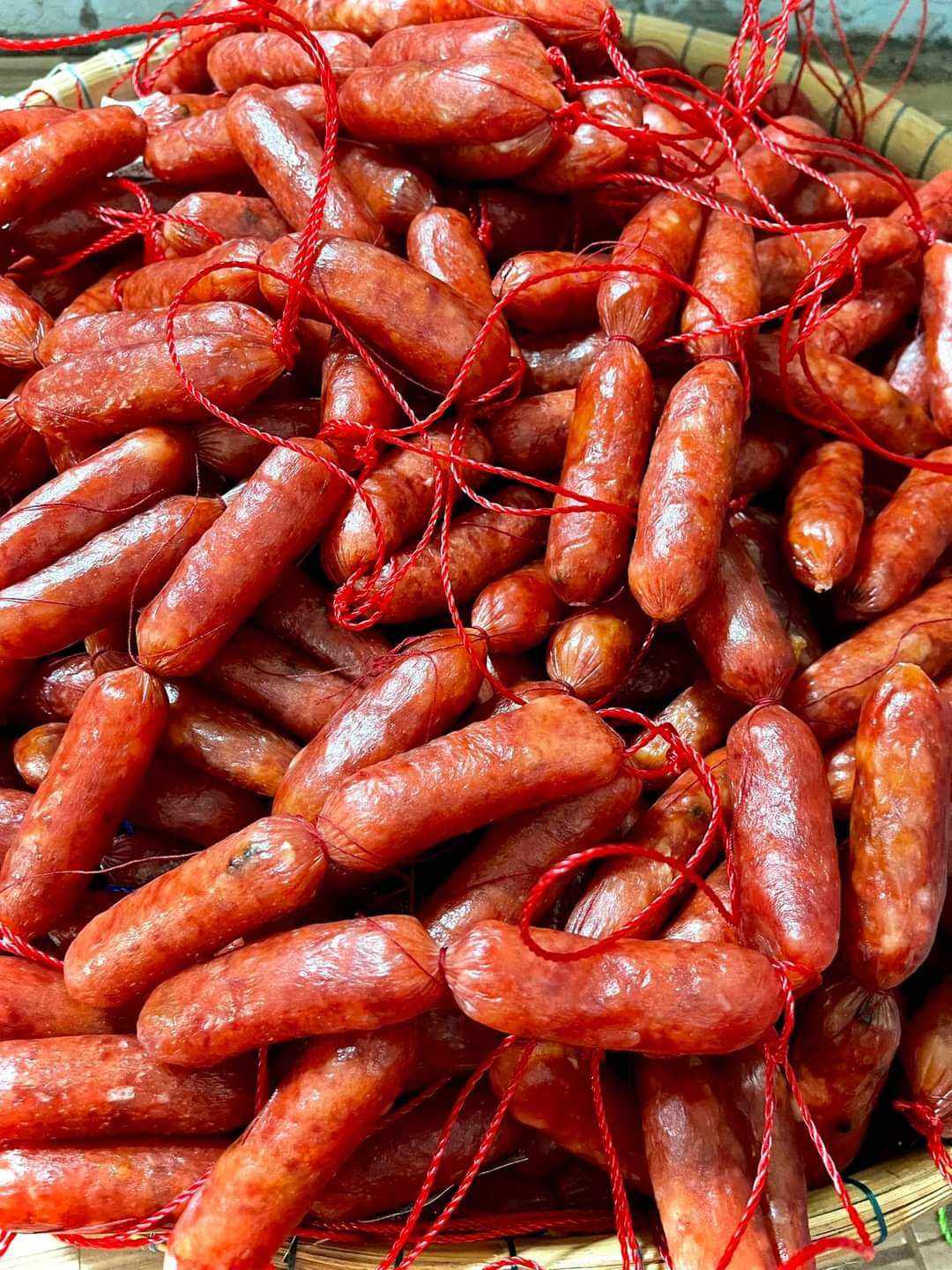 1kg lạp xưởng hàng tươi ngon, vị vừa ăn, lạp như hình, Khô Thoại Sơn