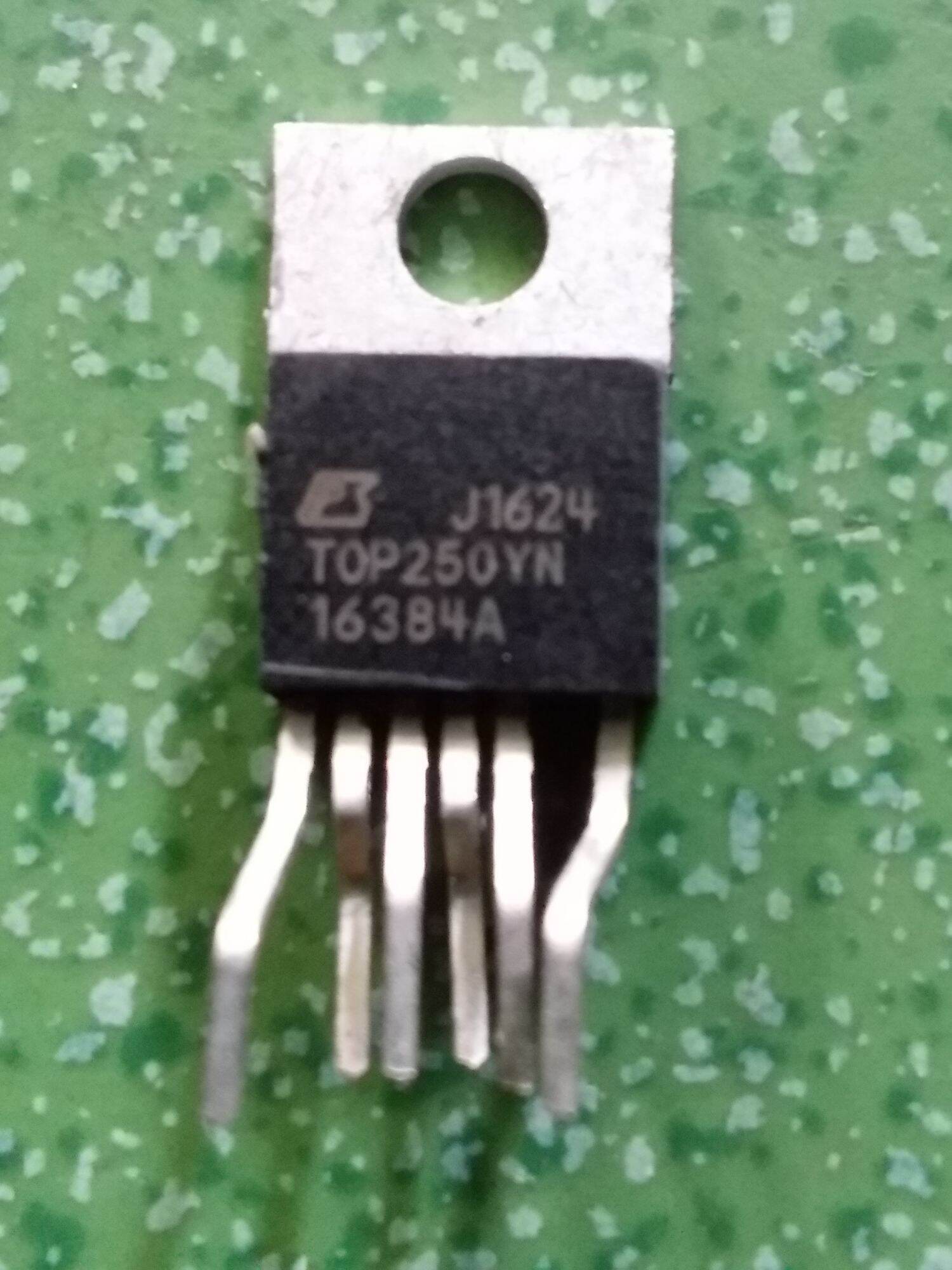 1 chiếc ic nguồn top250