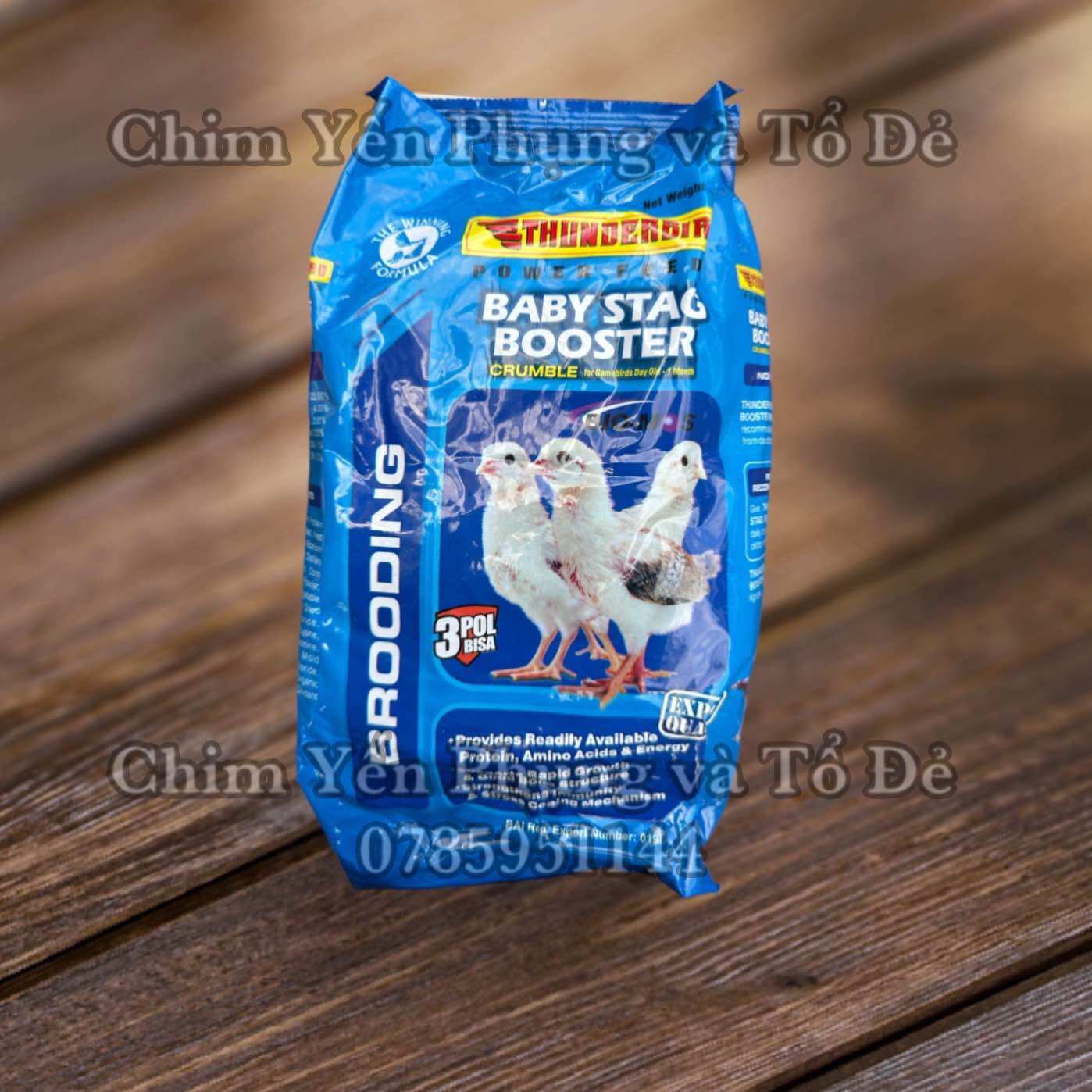 Cám gà con BABY STAG BOSSTER Thunderbird gói 1kg - date mới.