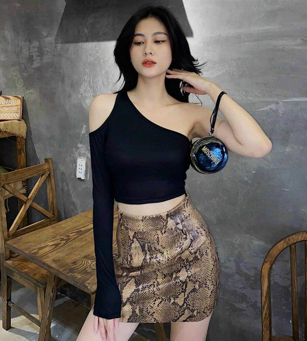 Áo thun 1 tay khoét vai thời trang sexy