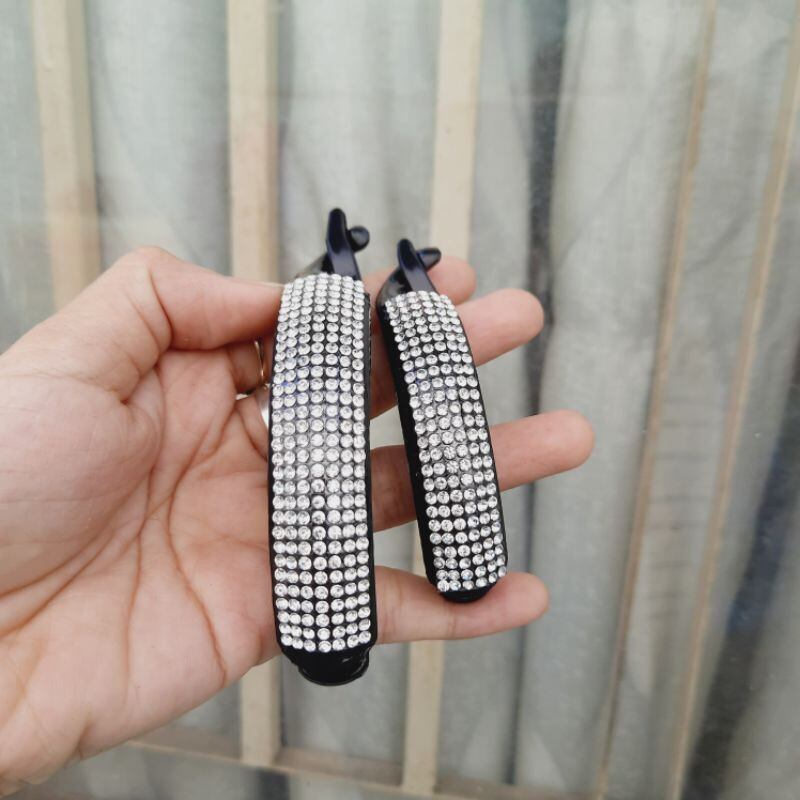 Kẹp tóc ngang,kẹp cóc mo đính hạt nhựa mềm(cở to/cở nhỏ)