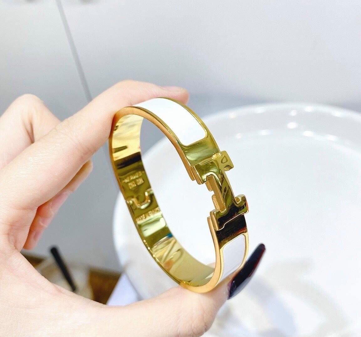 Vòng tay Hermes phiên bản mới