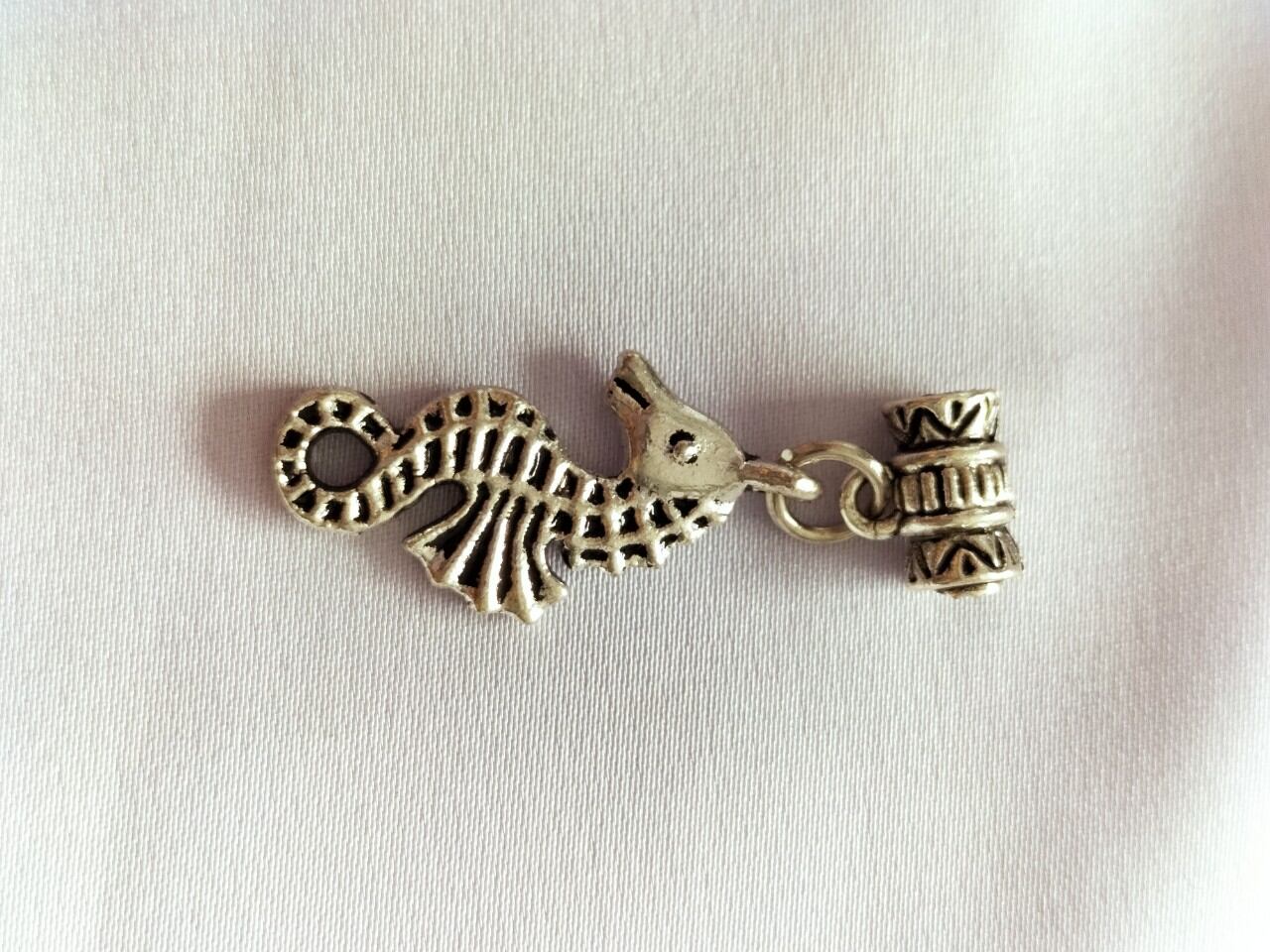Charm bạc thái mic vòng đẹp