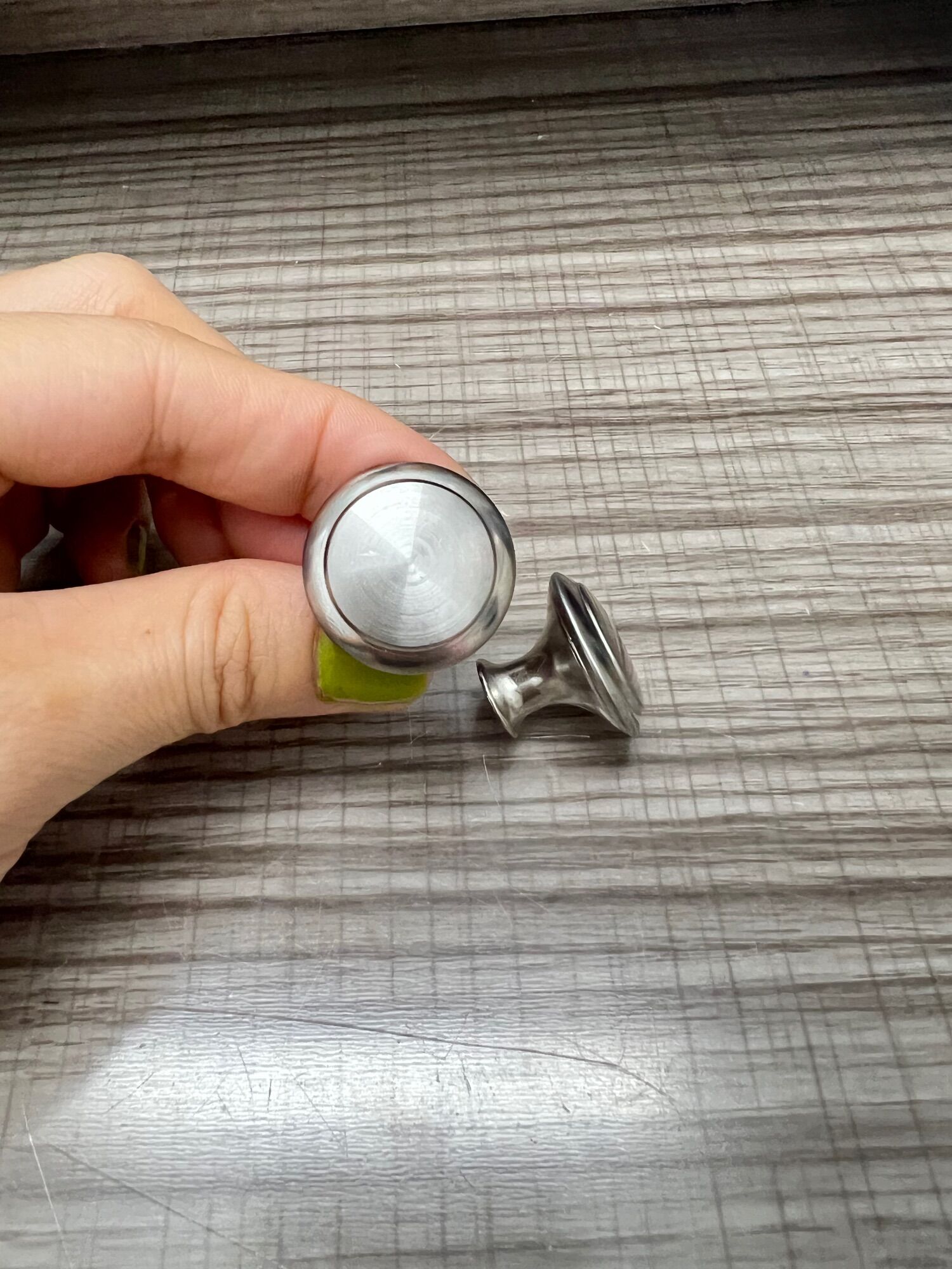 Núm tay nắm tủ inox bản rộng 3cm