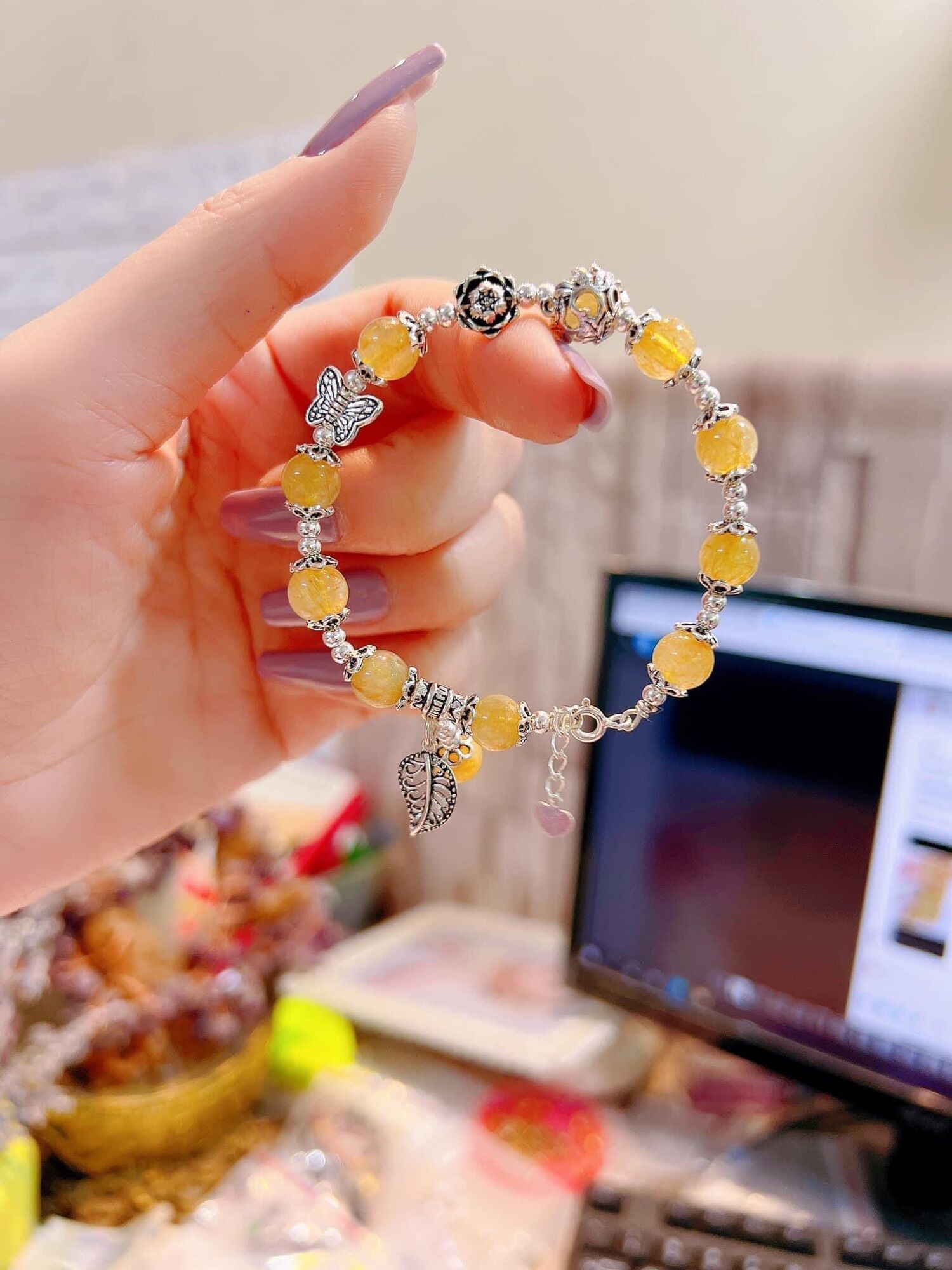 Vòng tay nữ đá thạch anh tóc vàng tự nhiên mix charm bạc cao cấp , vòng đá phong thuỷ hợp mệnh kim, mệnh thổ, trang sức thiết kế theo size, đủ bill phiếu bảo hành