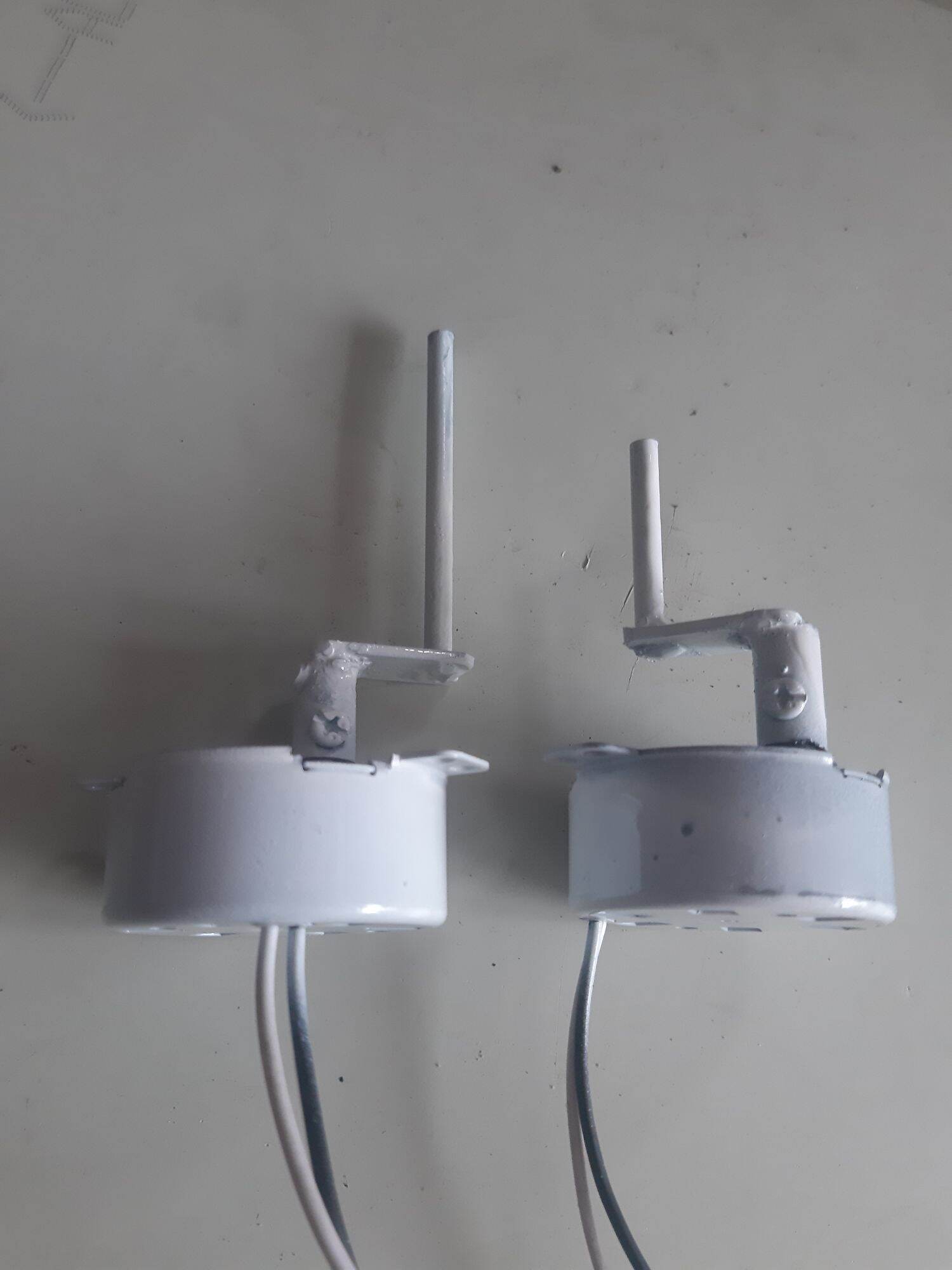 Mô tơ đảo máy ấp trứng