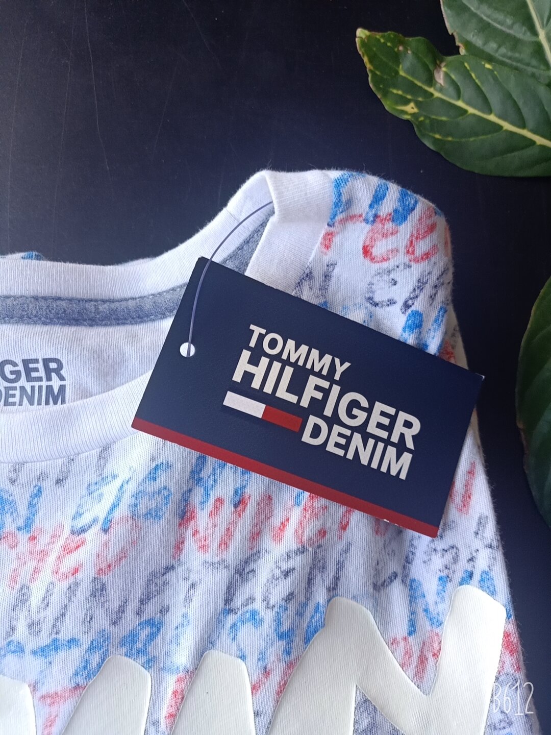 Áo thun Tommy Hilfiger size s,m